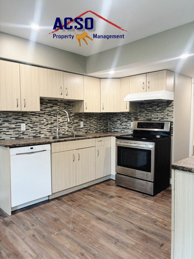Lower-1039 Bernhardt St. Cambridge