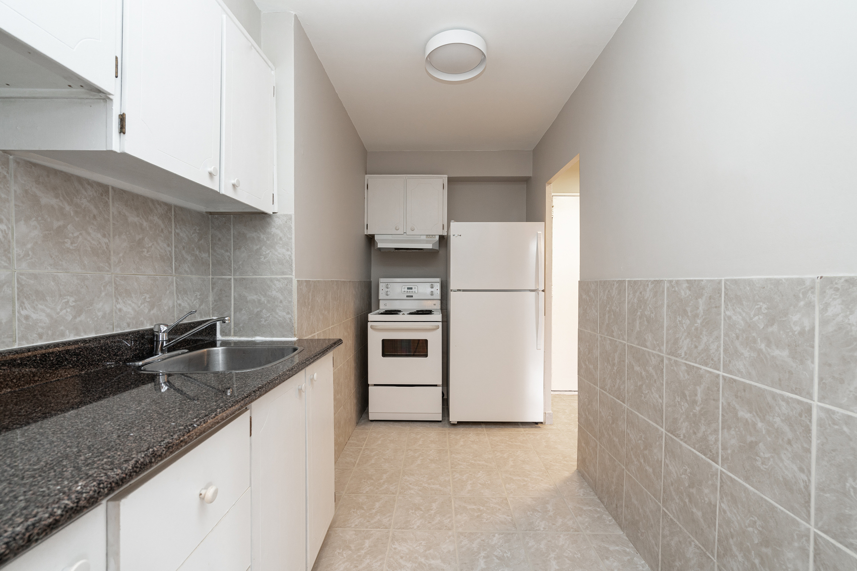 457 Marlee Avenue - Photo 7