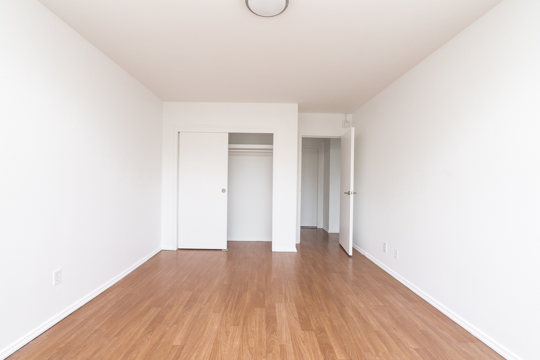 240 Oriole Parkway - Photo 15