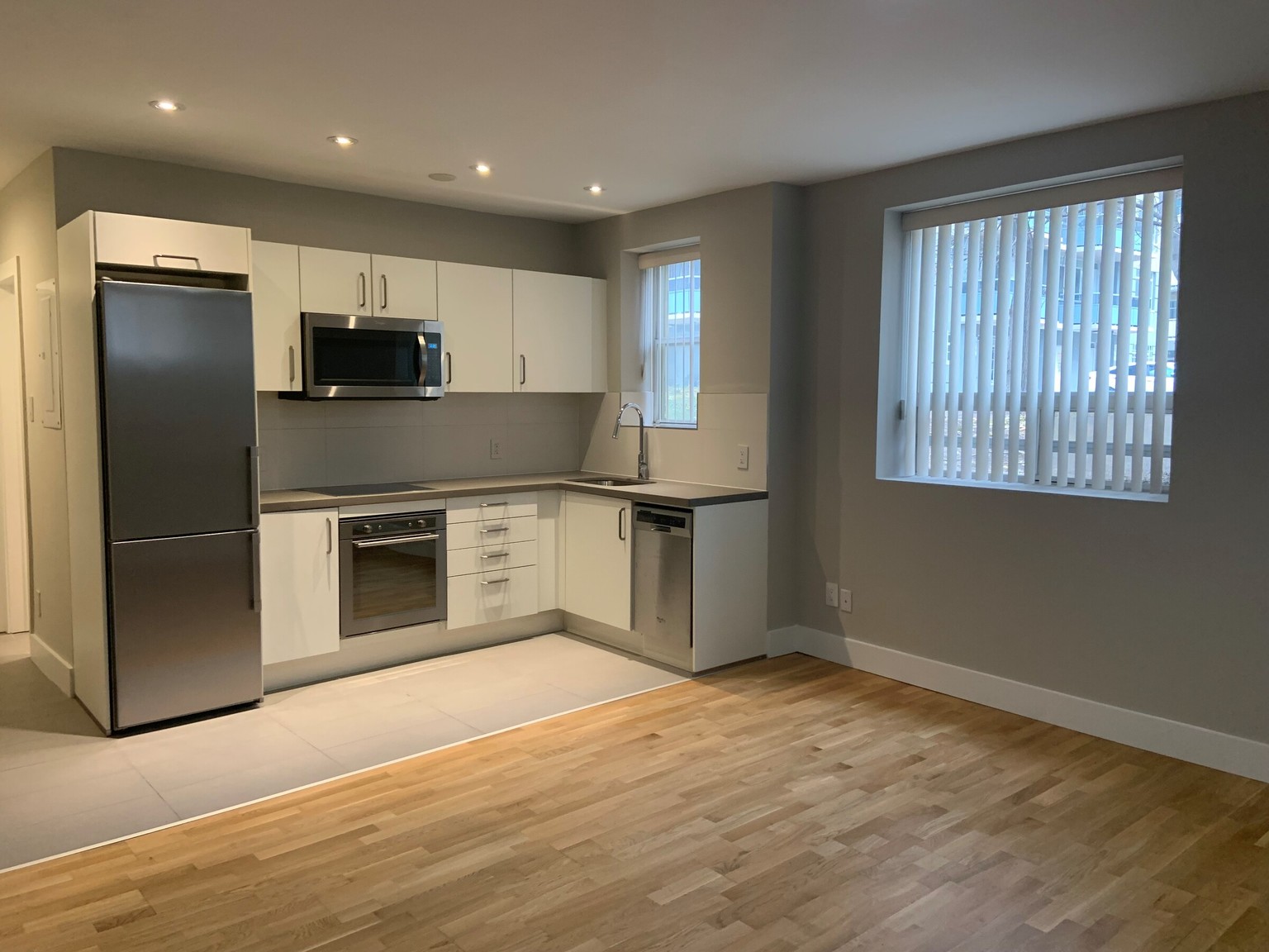 81 - 83 Isabella Street - Photo 3