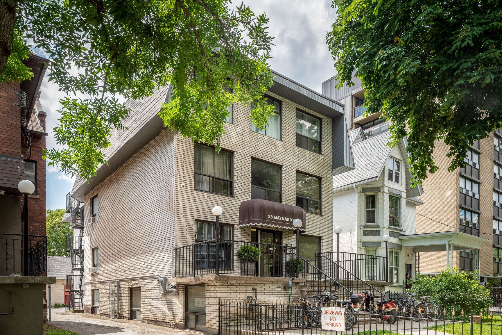 28 Maynard Avenue