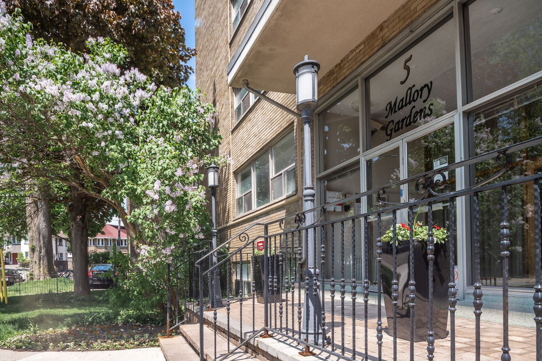 5 Mallory Gardens - Photo 23