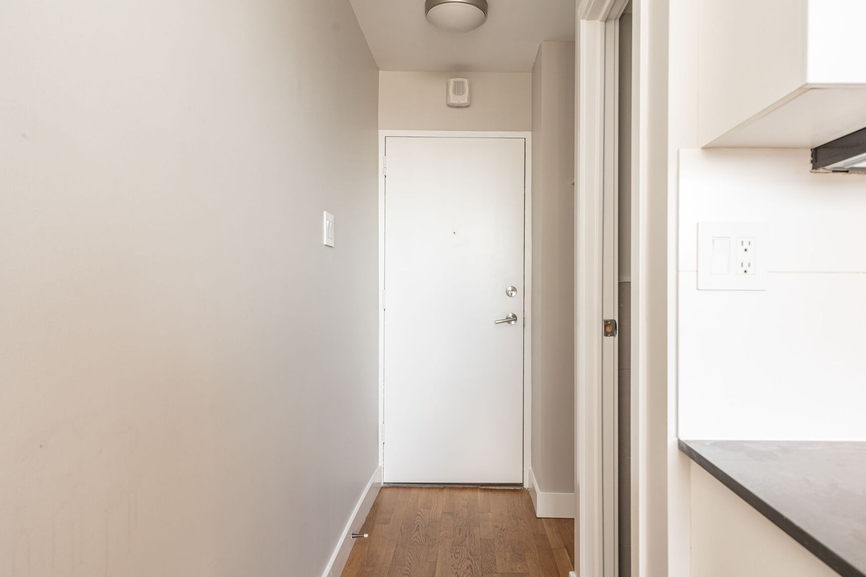 730 St. Clarens - Photo 44