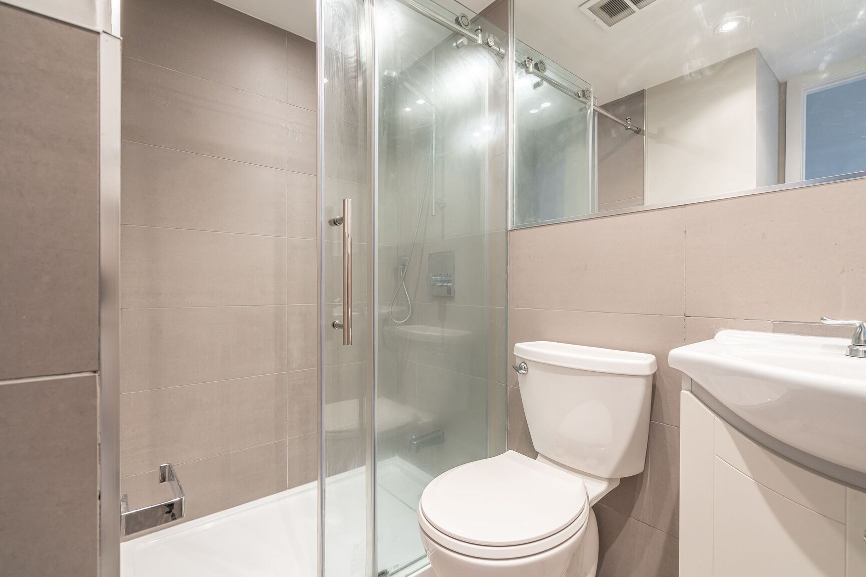 730 St. Clarens - Photo 45
