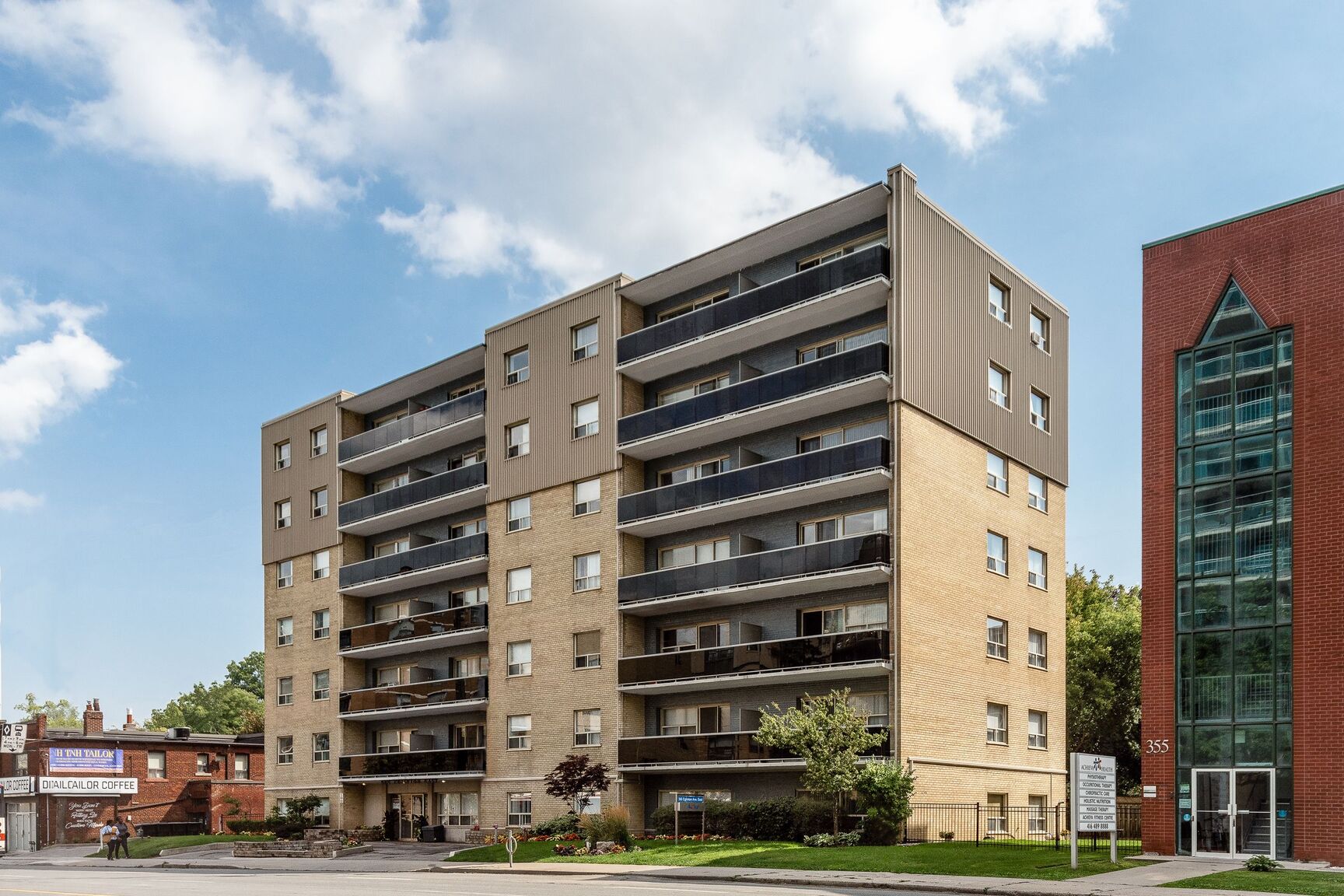 365 Eglinton Avenue East - Photo 23