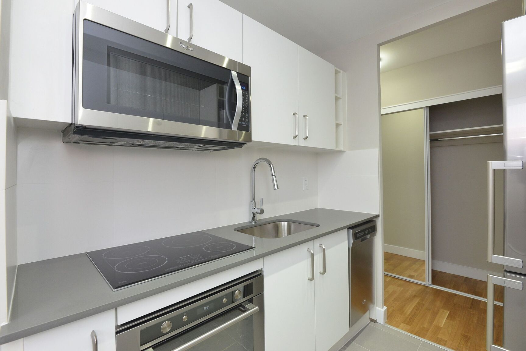 1420 Kingston Road - Photo 3