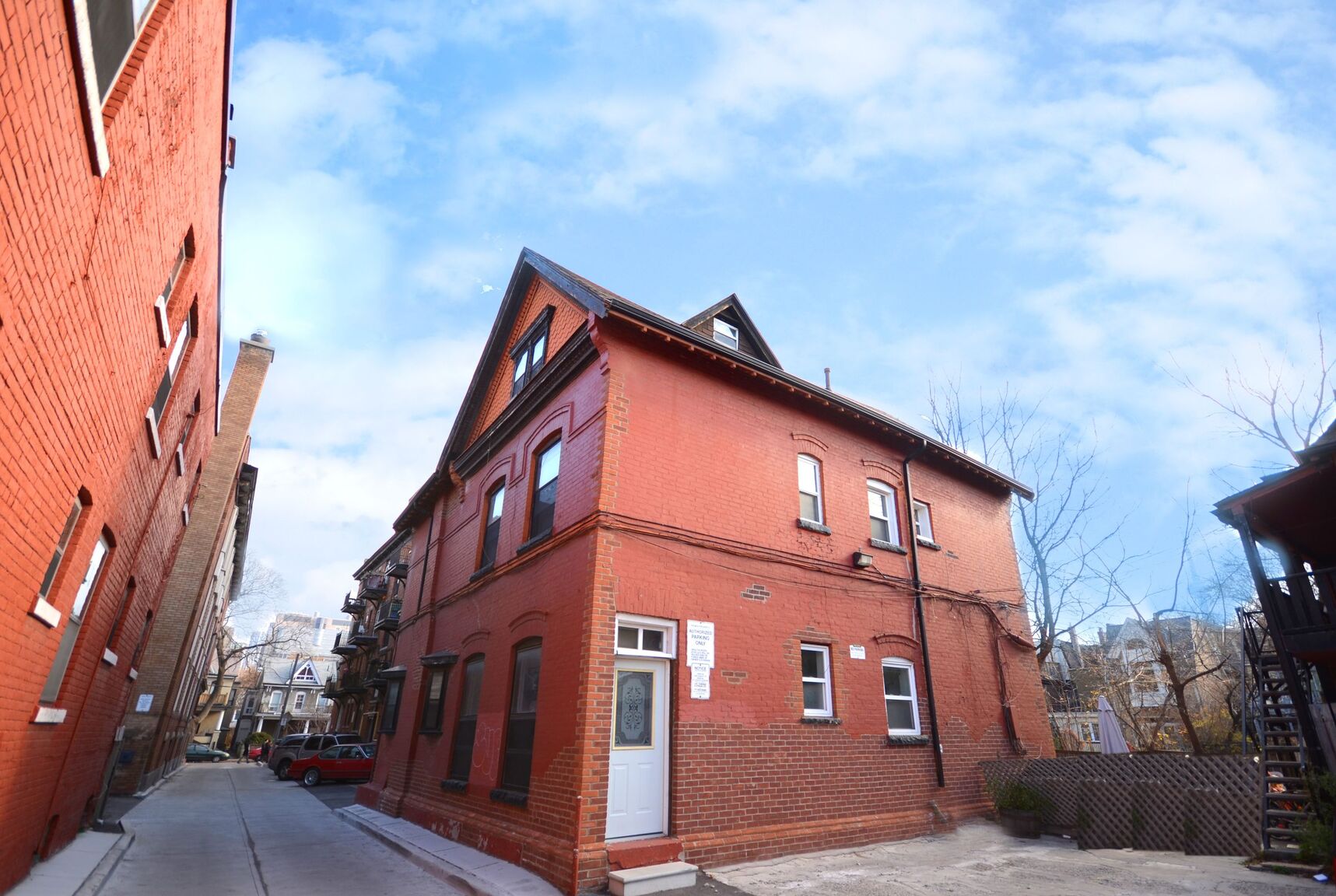 160 Huron Street - Photo 6