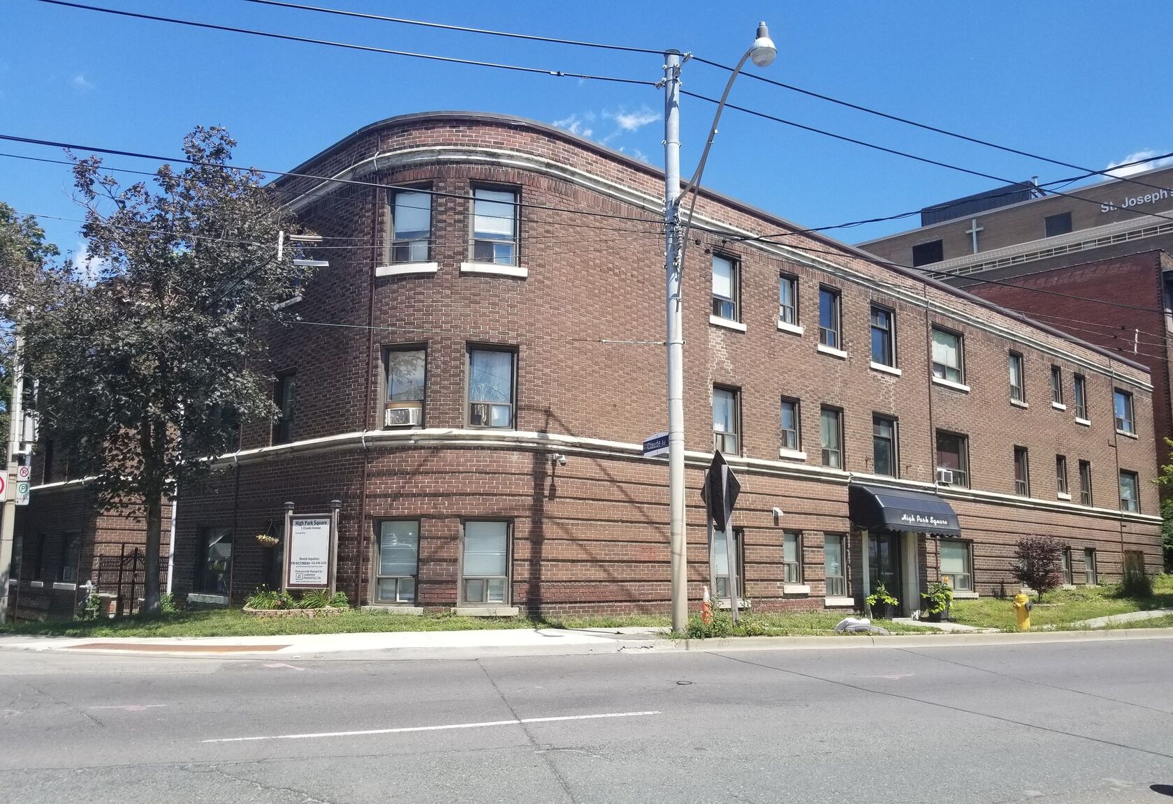 1 Claude Avenue - Photo 21