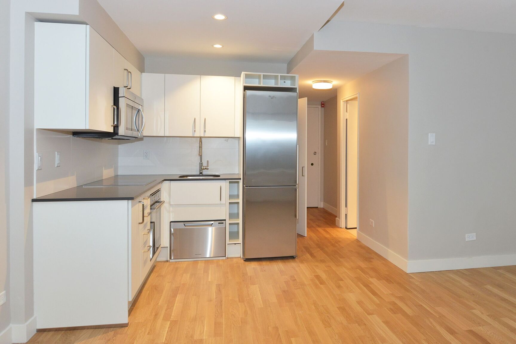111 Lawton Boulevard - Photo 3