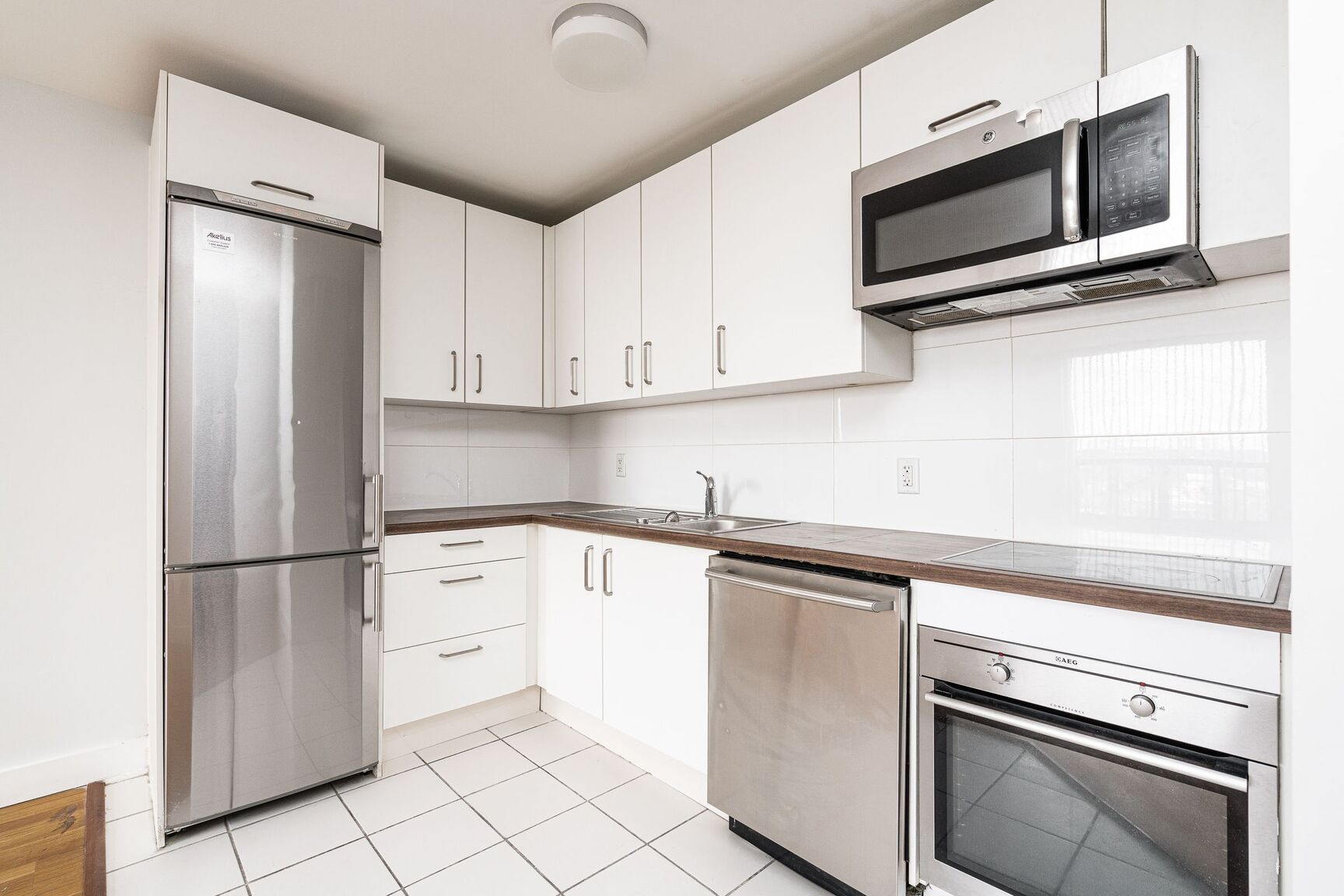 Richmond Place - Photo 95