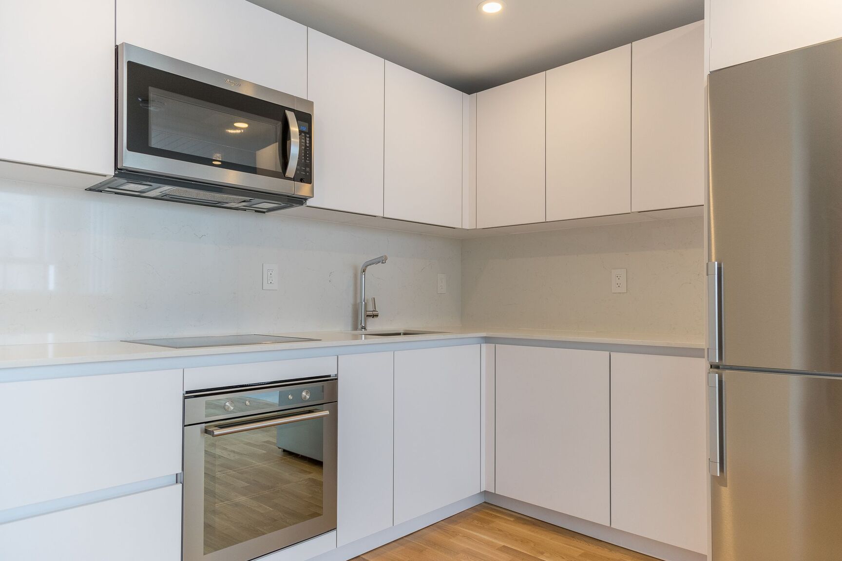 730 St. Clarens - Photo 11