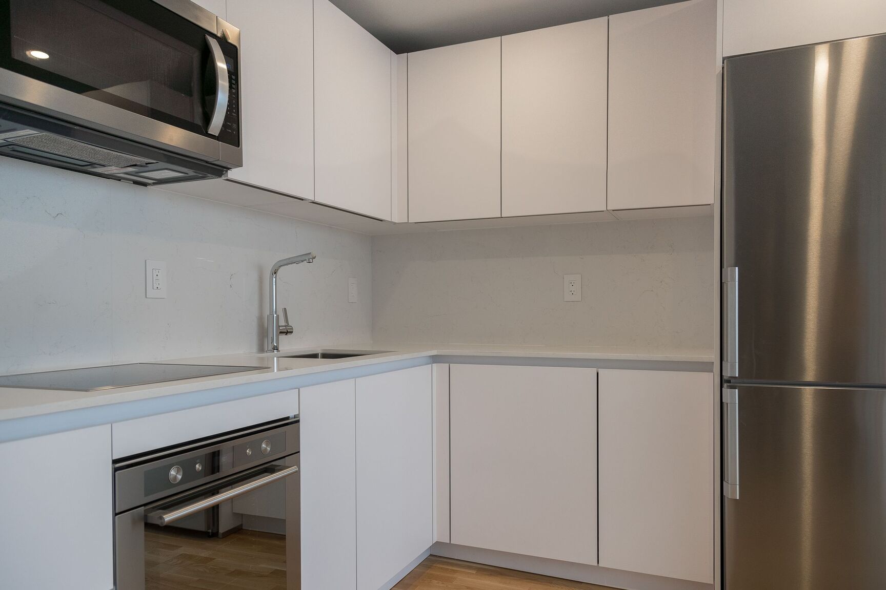 730 St. Clarens - Photo 14