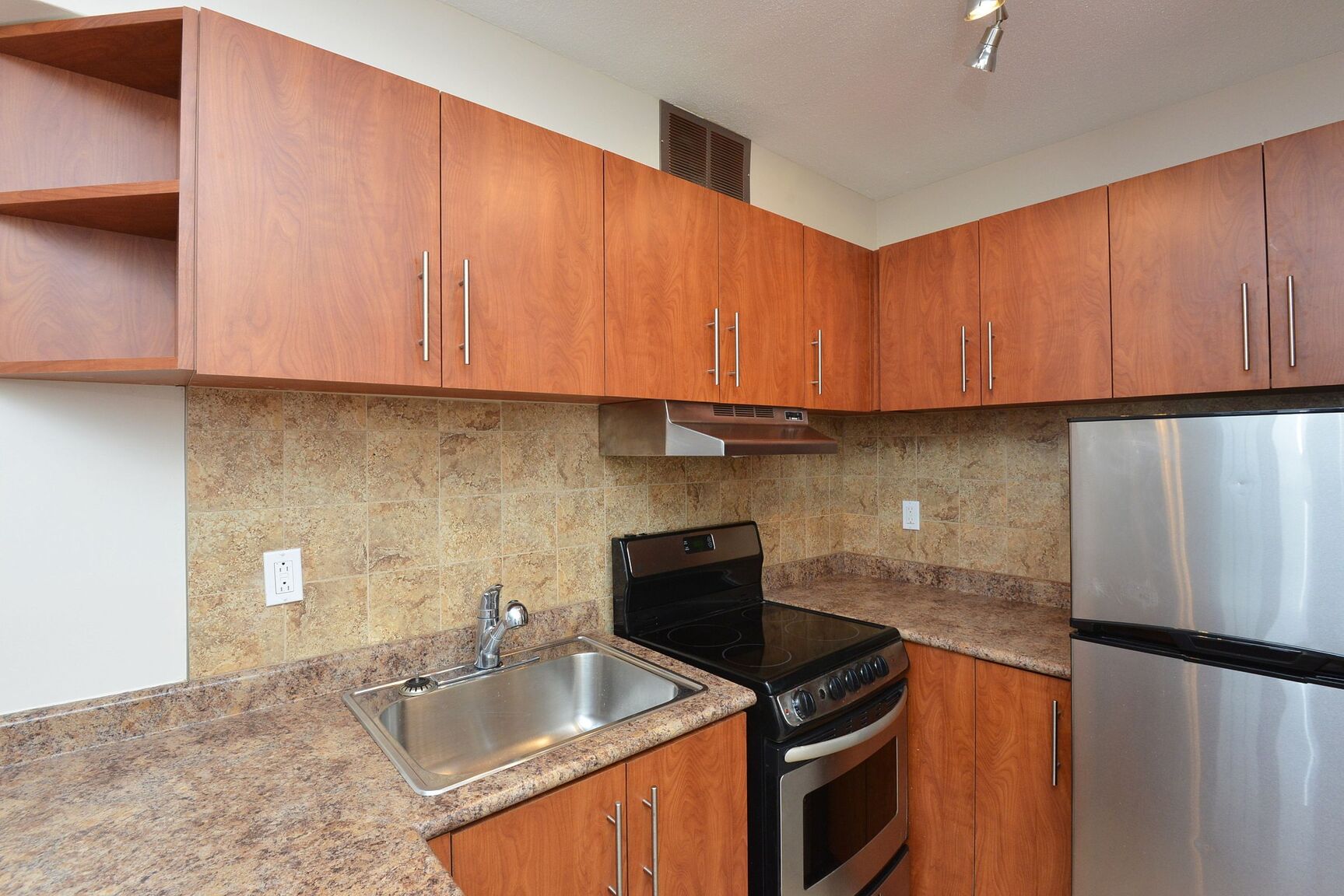 230 Oak Street - Photo 64