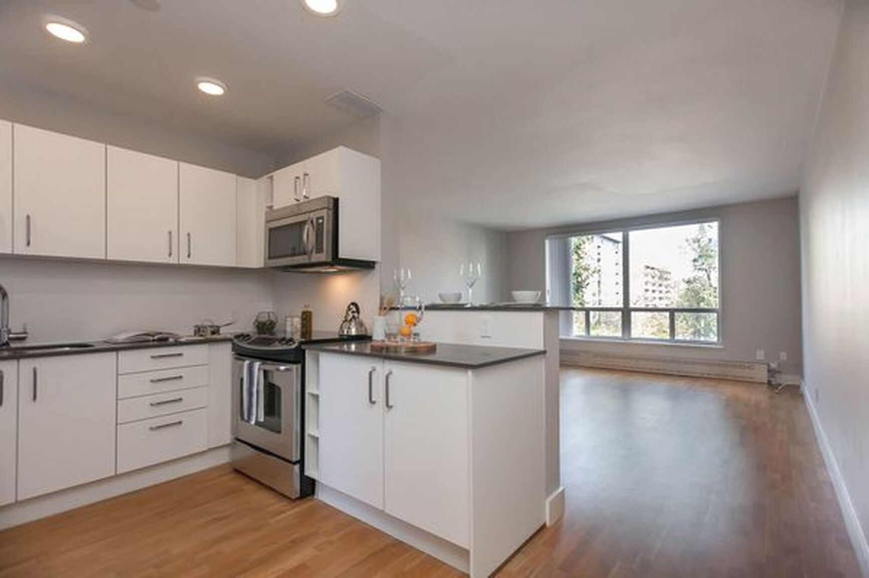 2400 Bathurst Street - Photo 3
