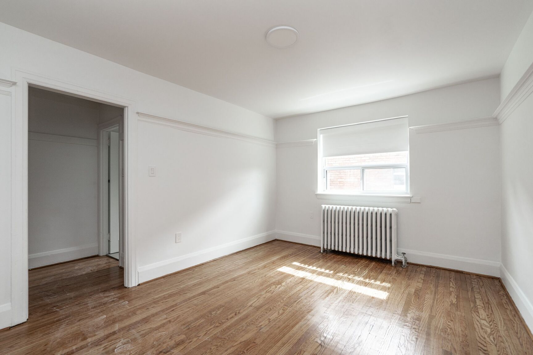 118 Roncesvalles Avenue - Photo 3