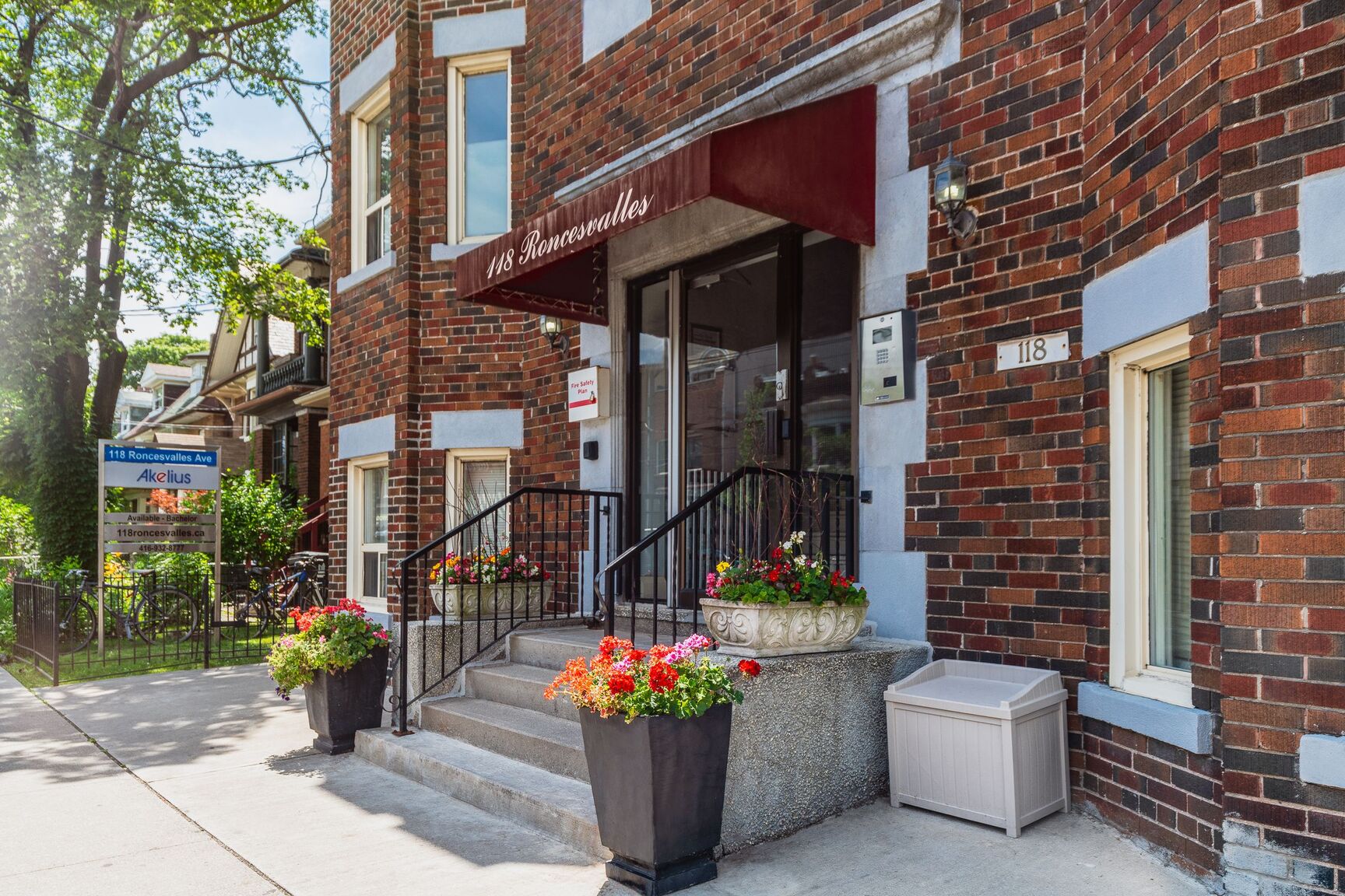 118 Roncesvalles Avenue - Photo 19