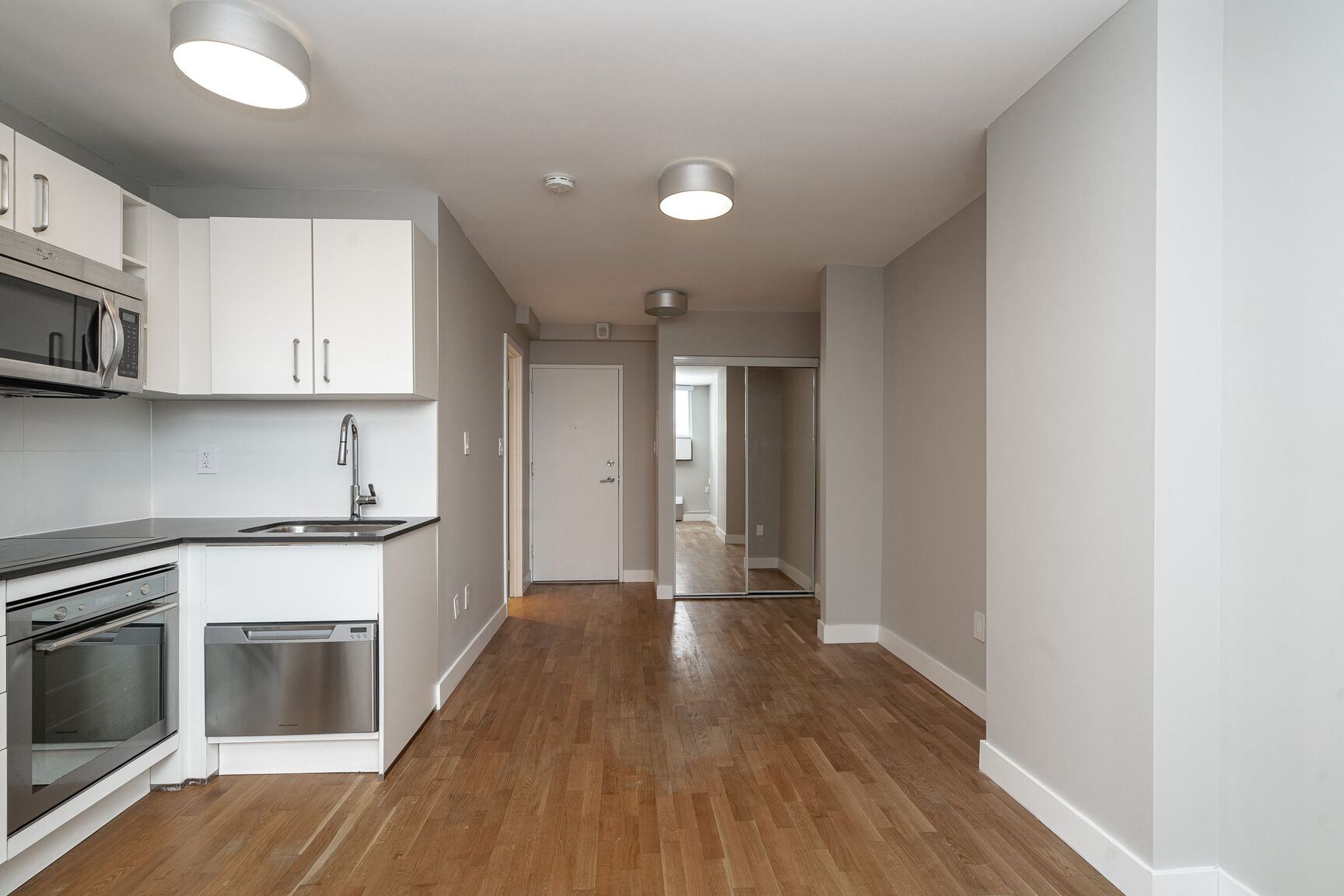 730 St. Clarens - Photo 24