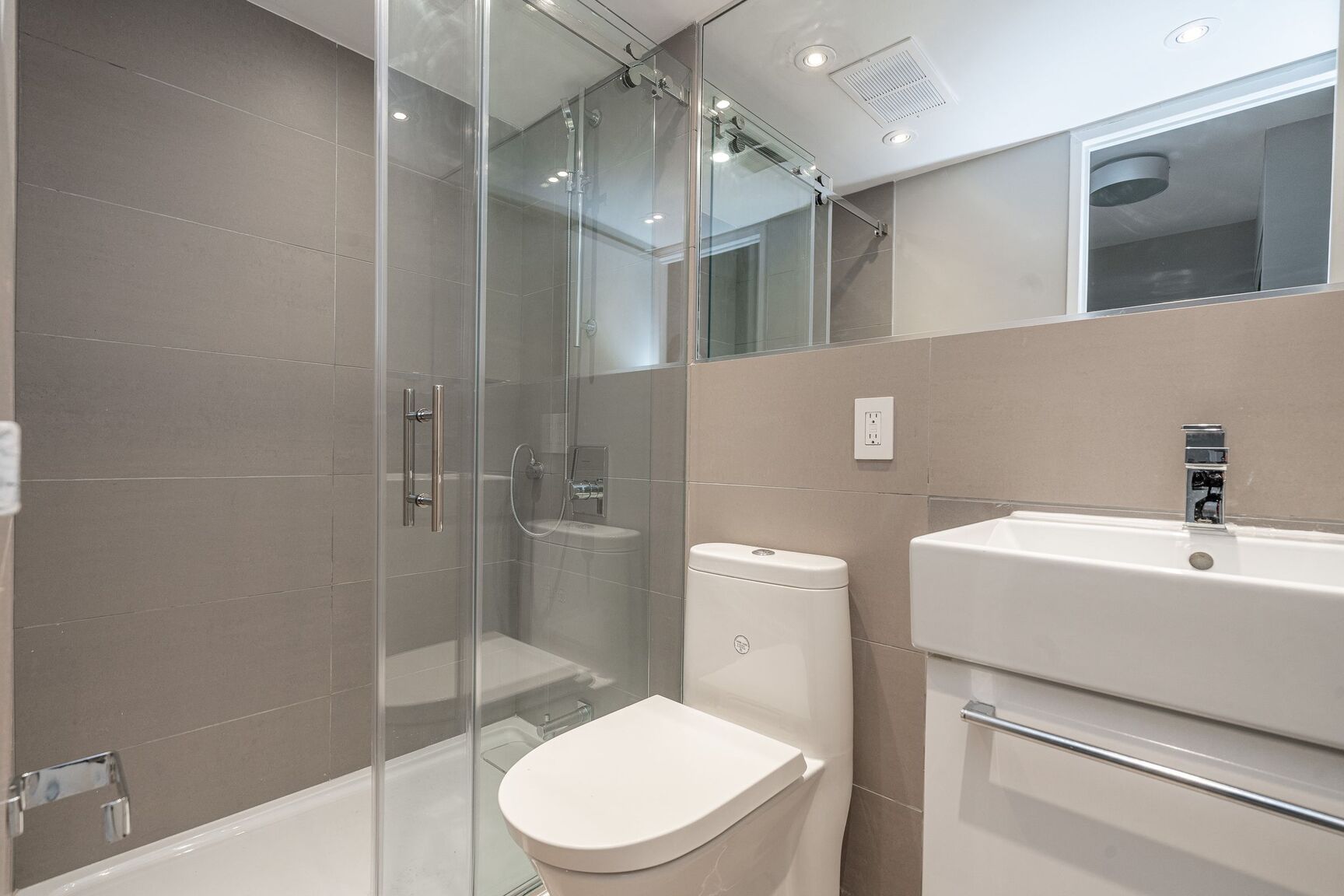 730 St. Clarens - Photo 25