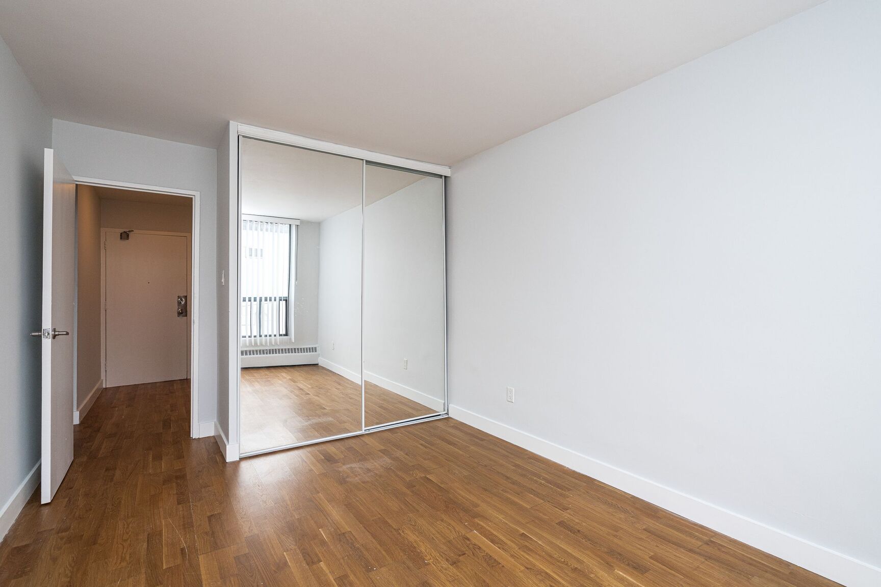 Richmond Place - Photo 202
