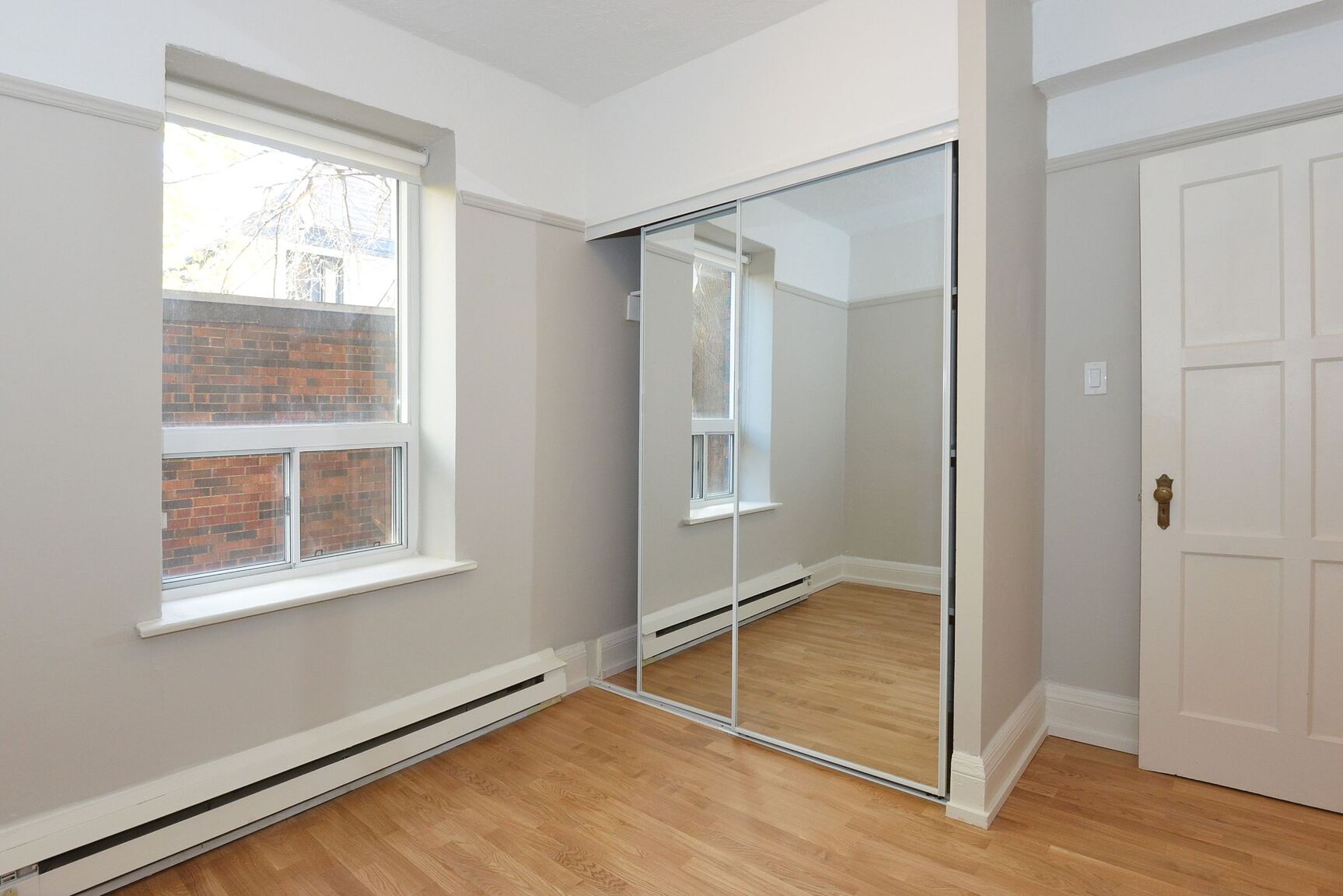 110 Oriole Parkway - Photo 13