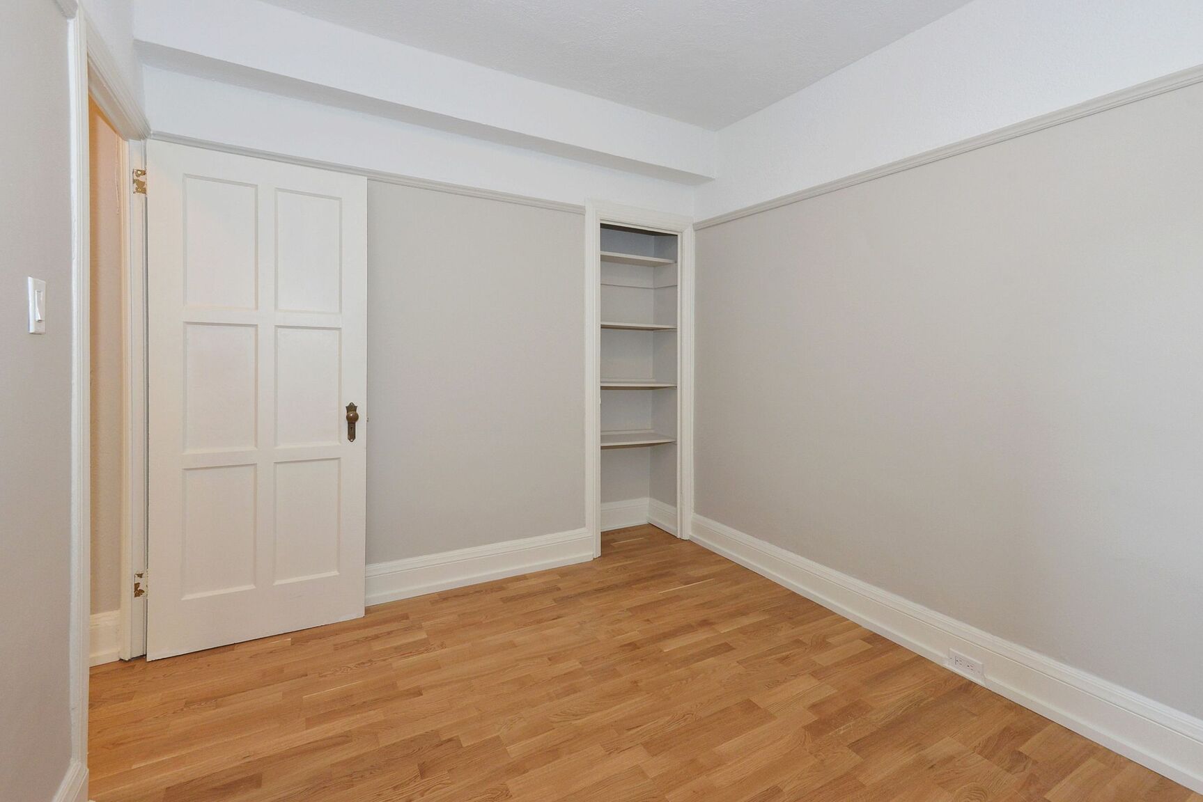 110 Oriole Parkway - Photo 17