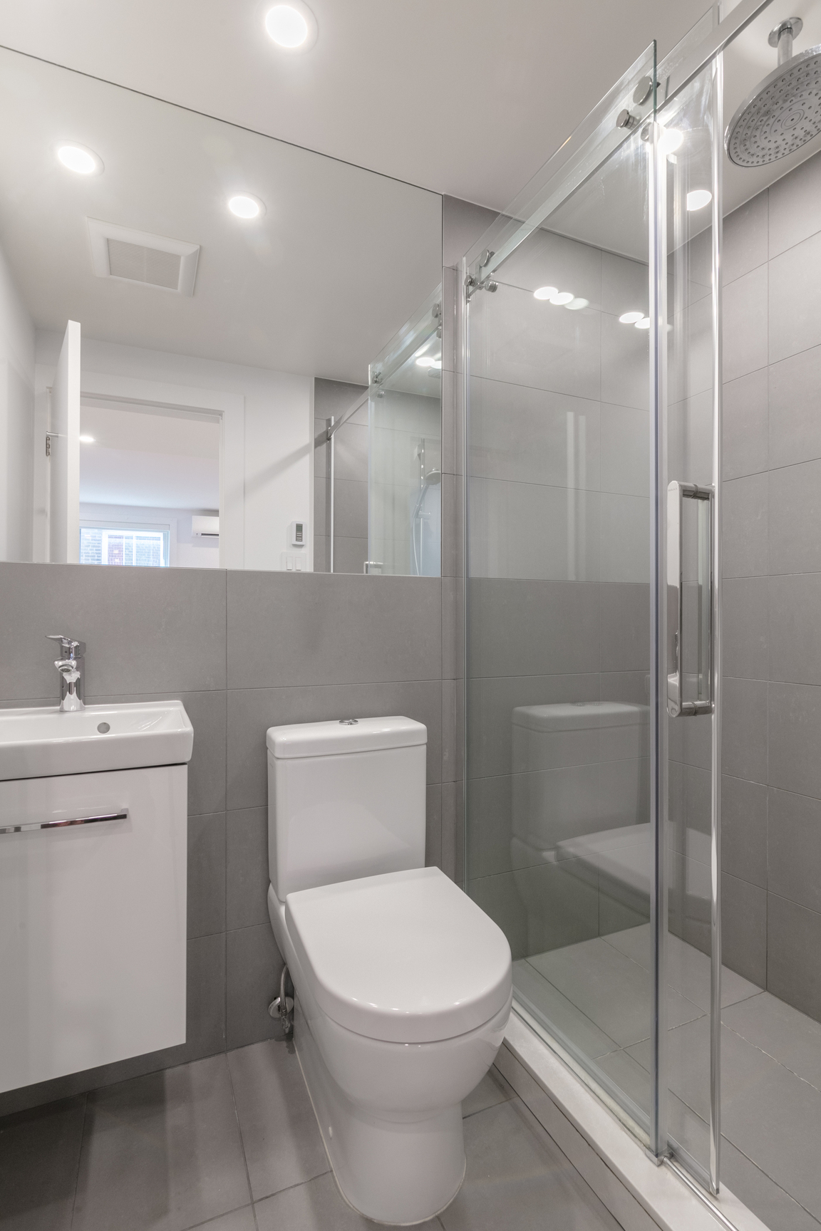 3495 Van Horne - Photo 9