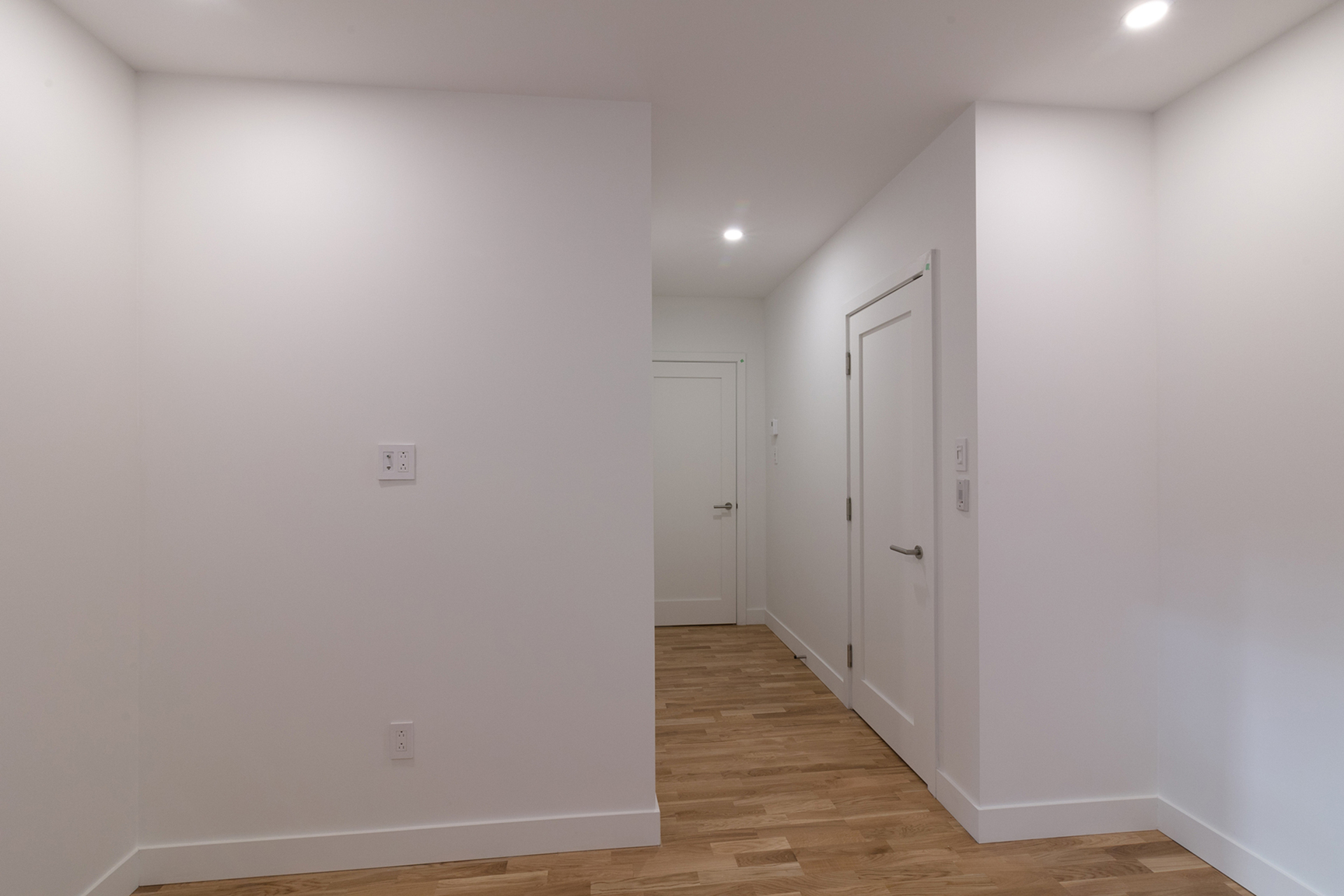 5530 Cote Saint-Luc Road - Photo 19