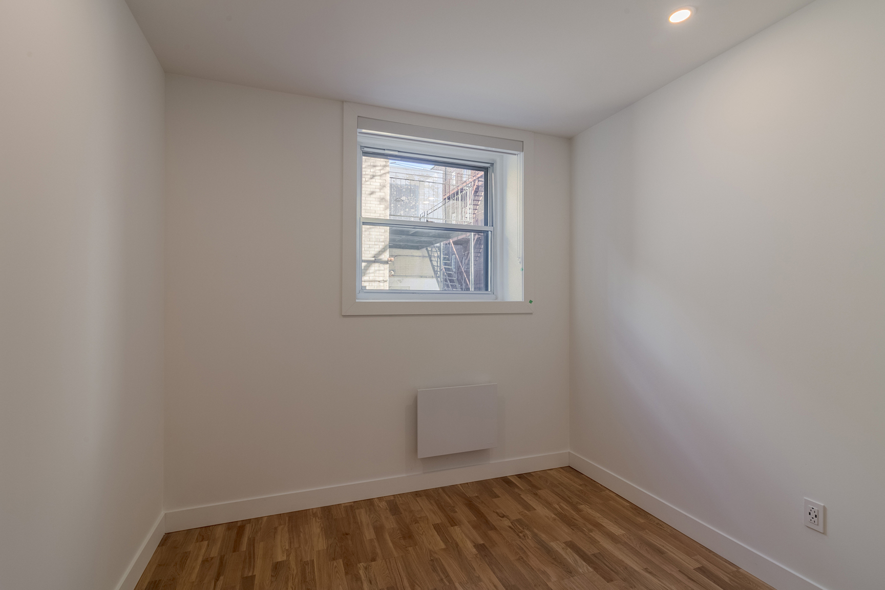 5530 Cote Saint-Luc Road - Photo 22