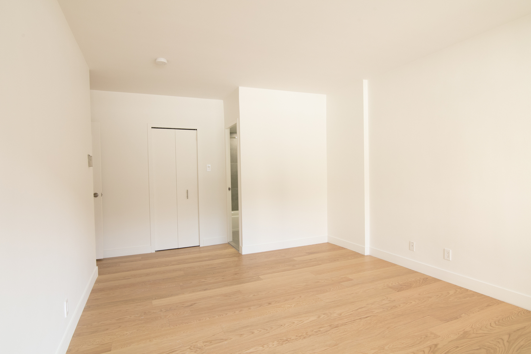 4555 Bonavista Avenue - Photo 32