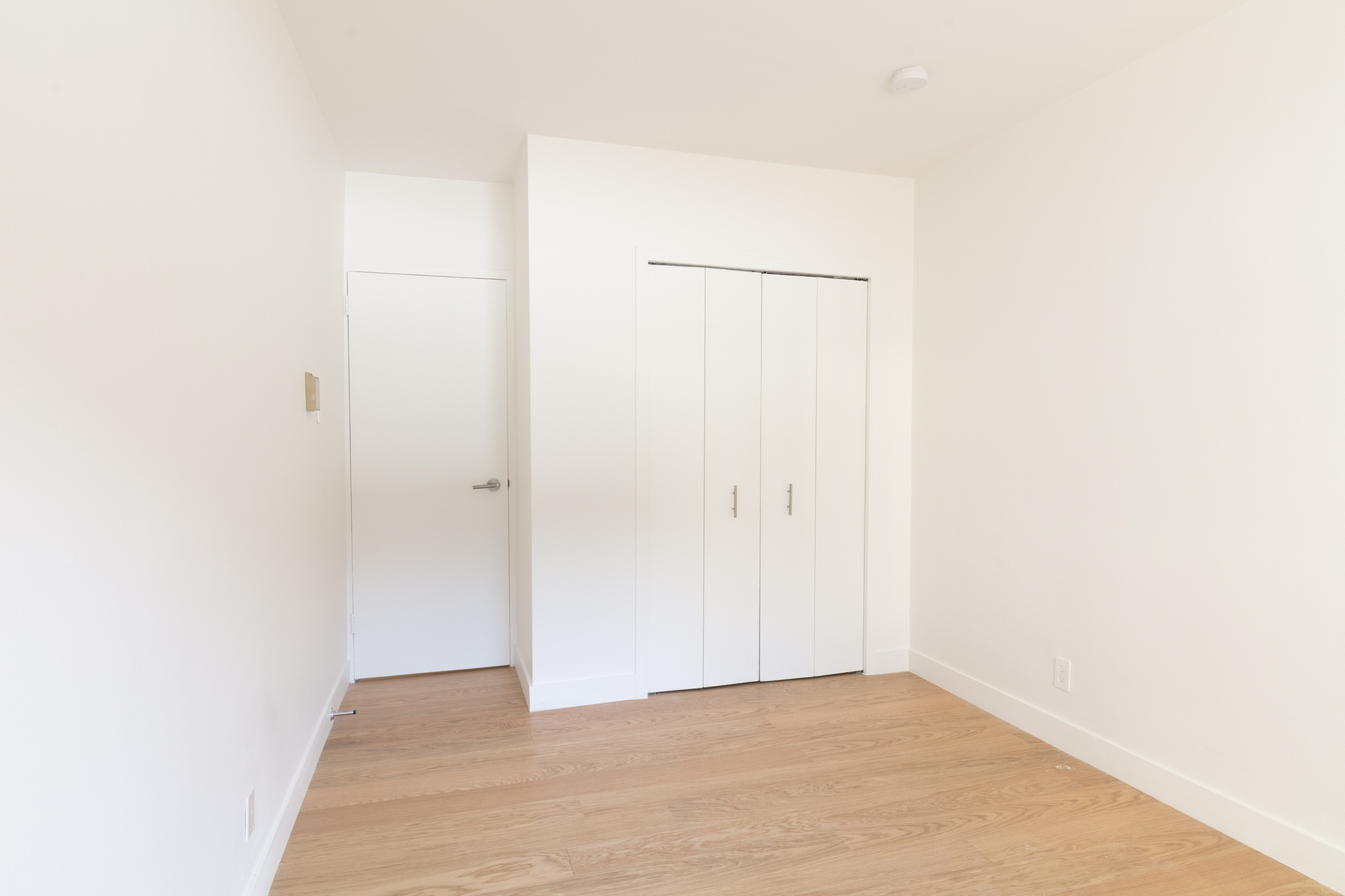 4555 Bonavista Avenue - Photo 34