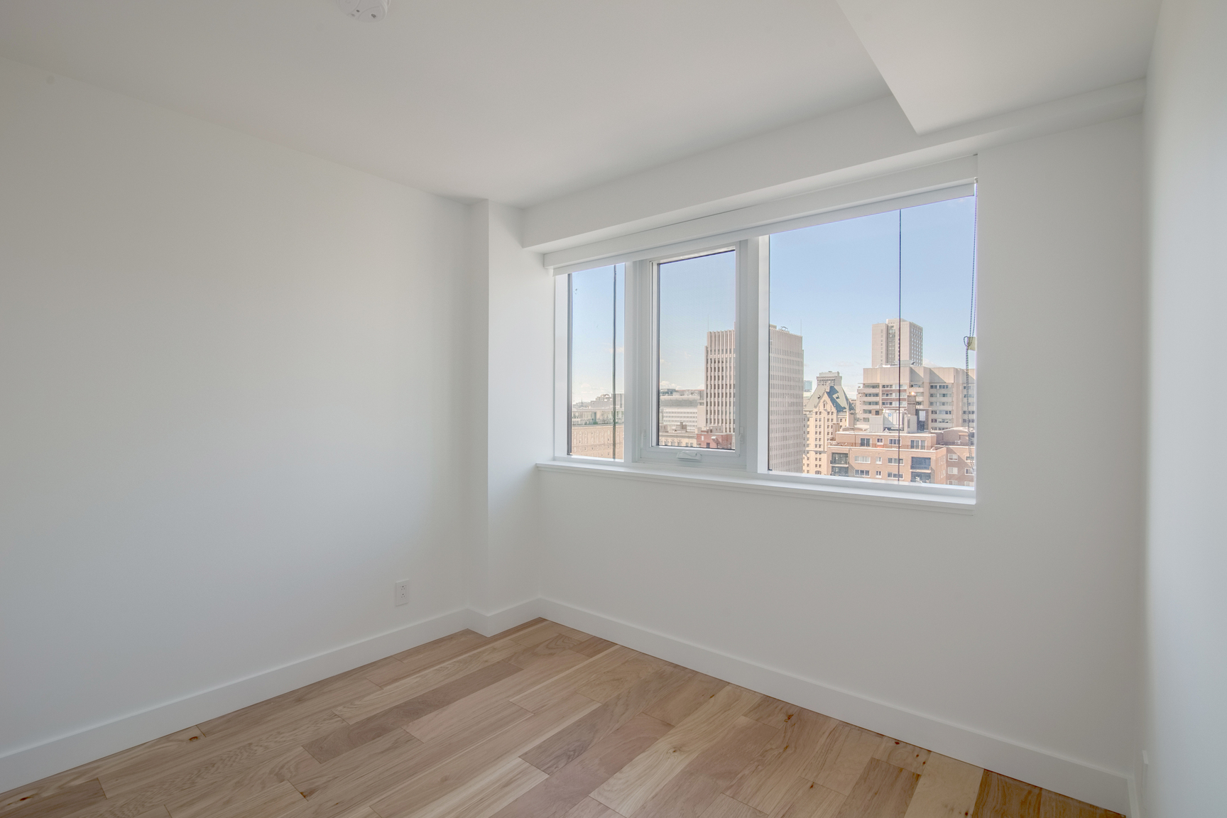 3460 Peel Street - Photo 81
