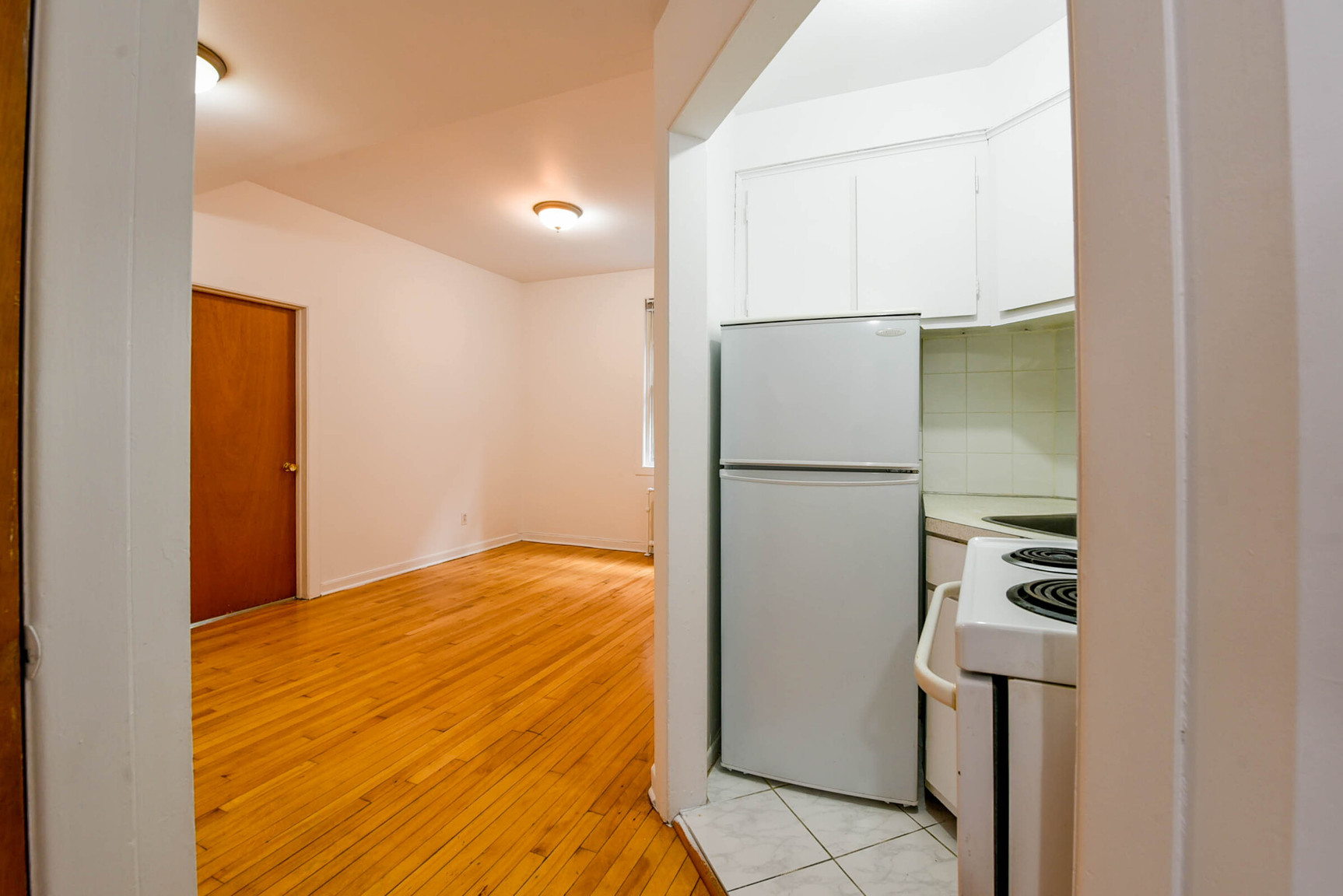 3495 Van Horne - Photo 36