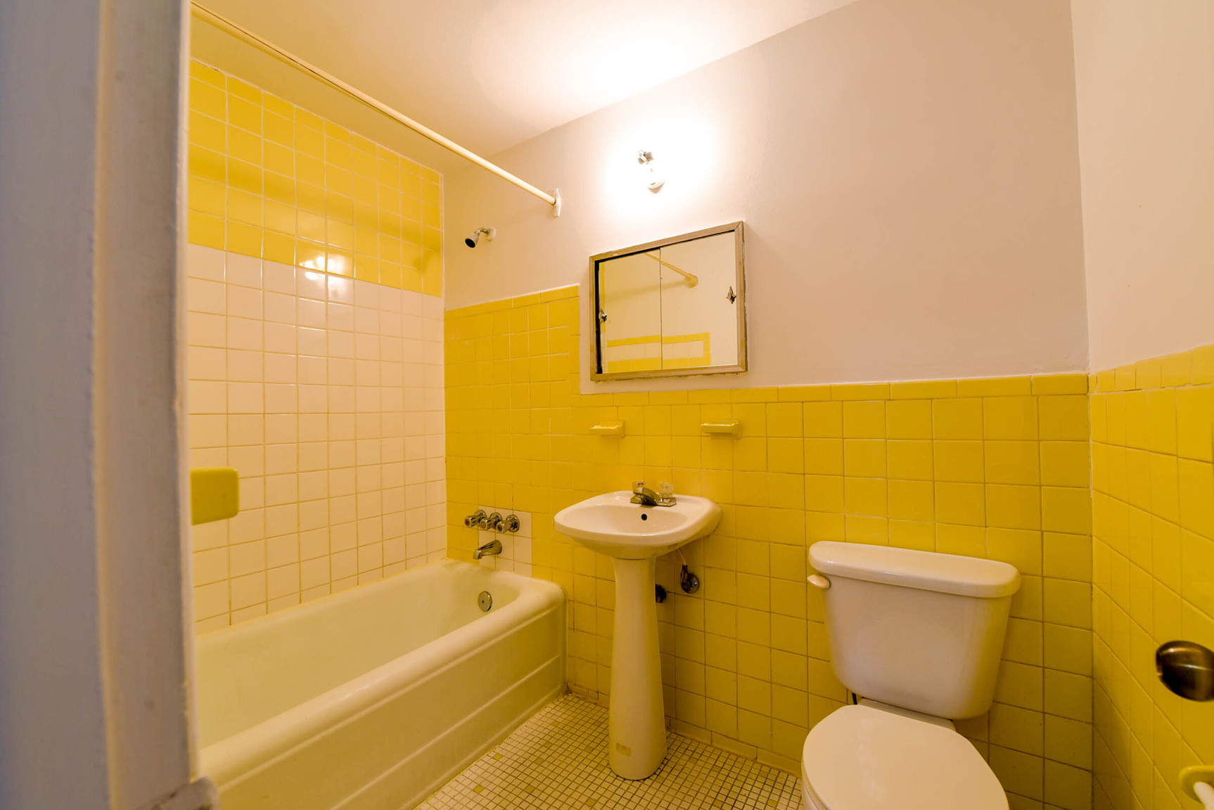 3495 Van Horne - Photo 38