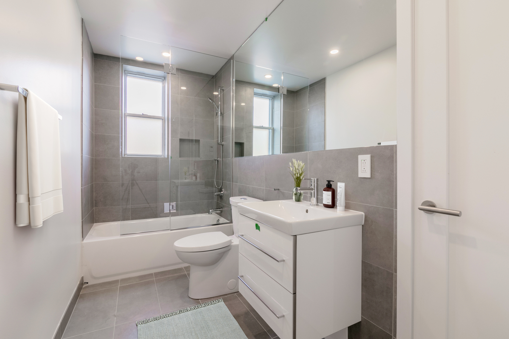 5530 Cote Saint-Luc Road - Photo 65