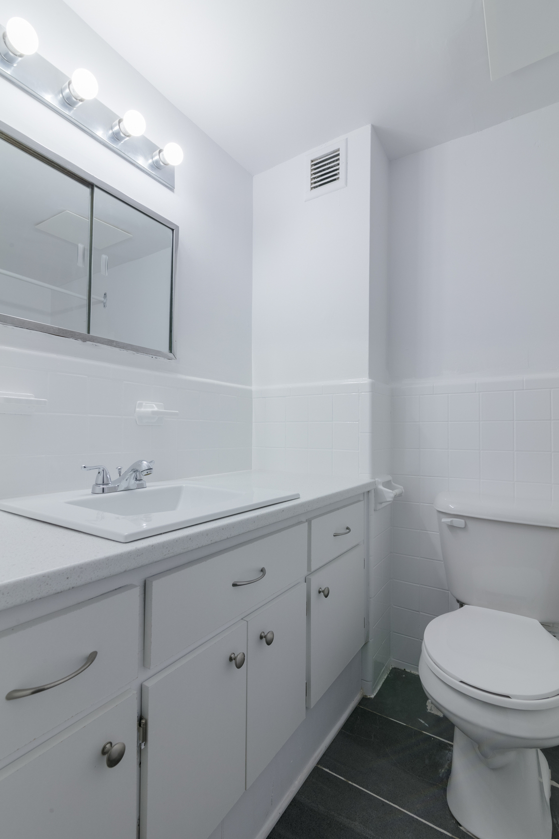 809 Bloomfield Avenue - Photo 7