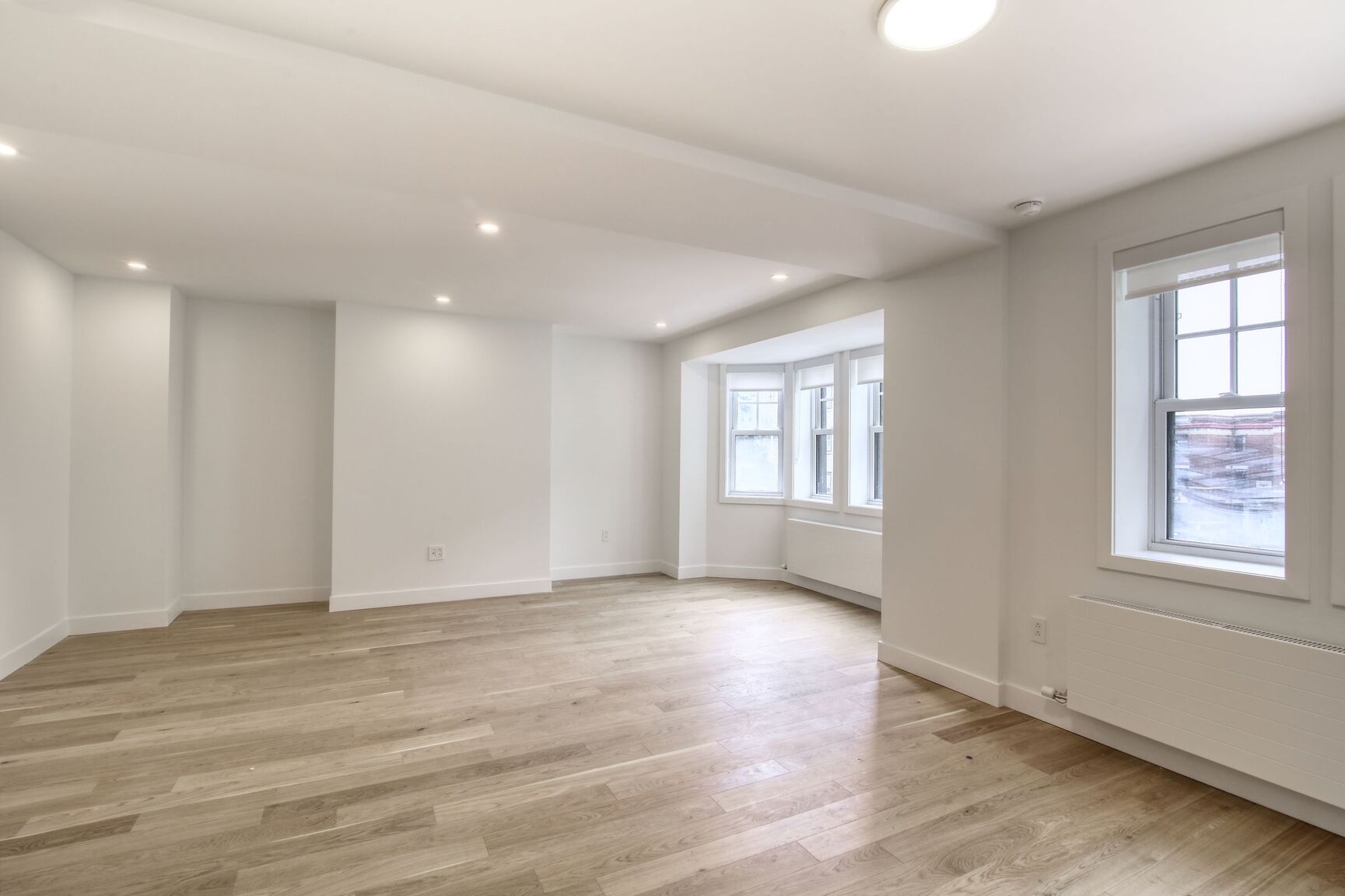 1 Rosemount Avenue - Photo 8
