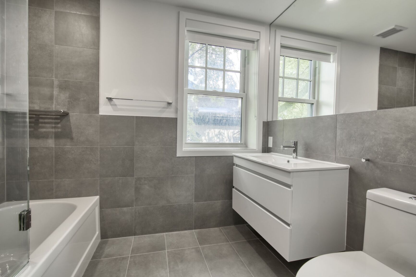 1 Rosemount Avenue - Photo 15
