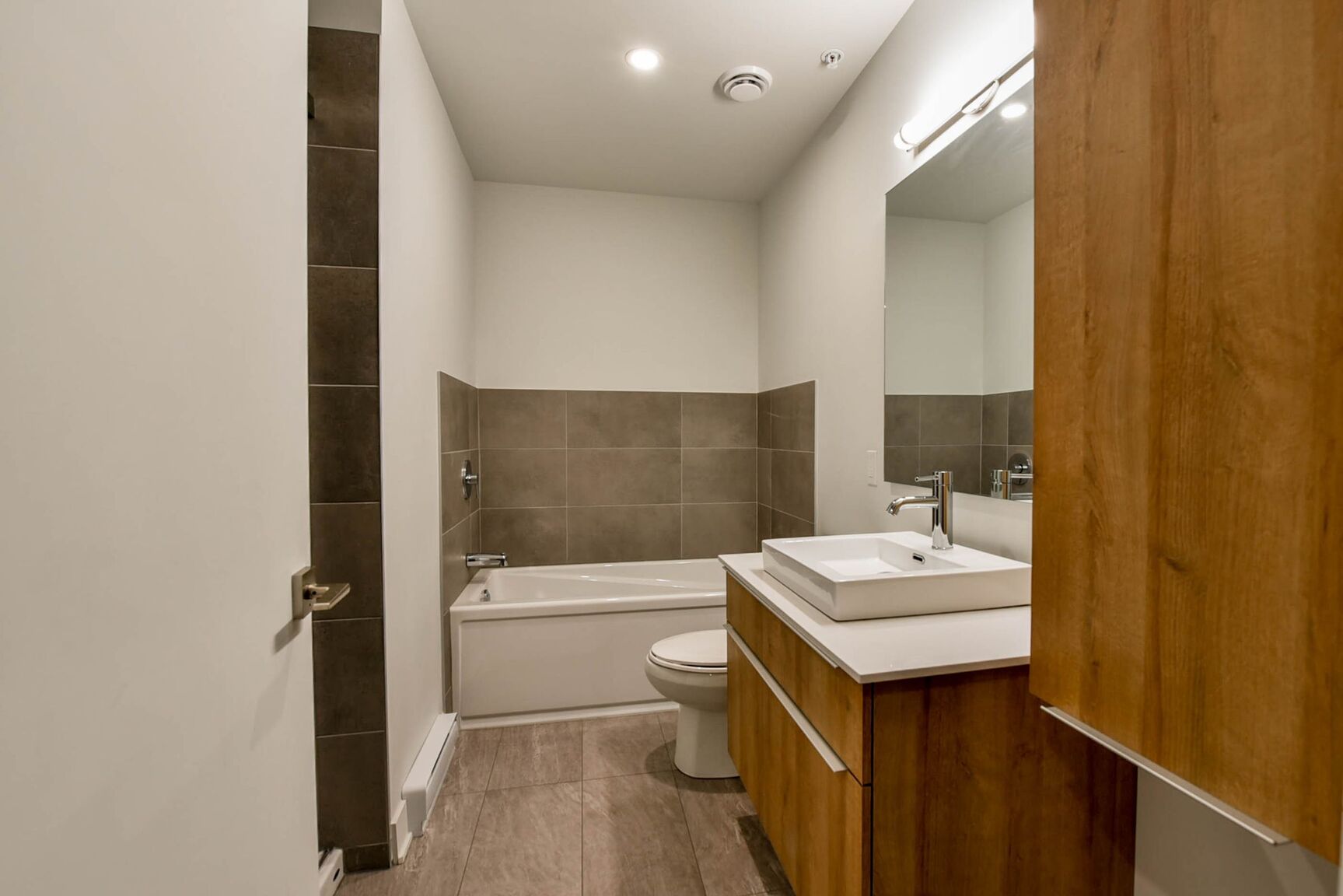 9675 Papineau - Photo 305