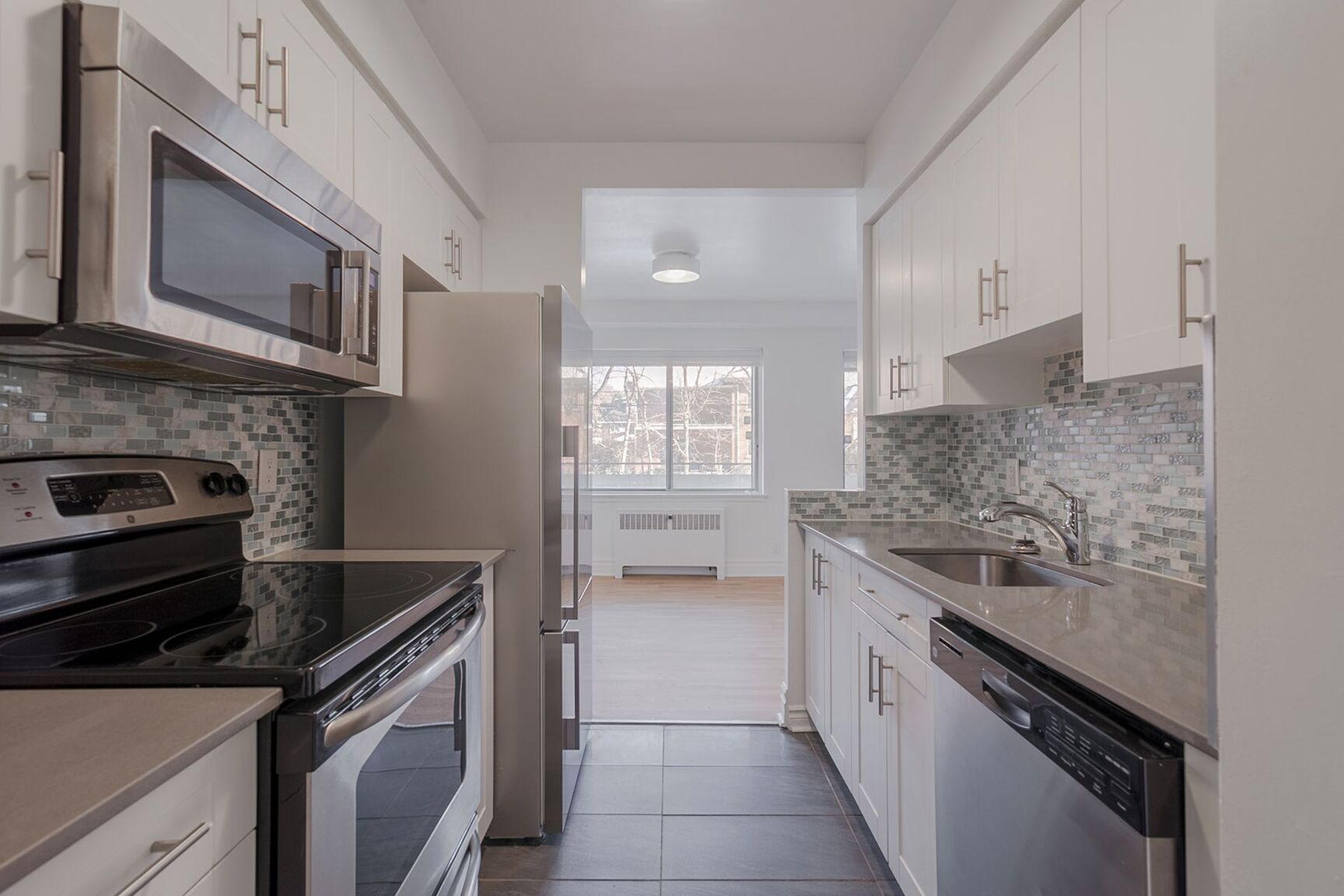 4555 Bonavista Avenue - Photo 77