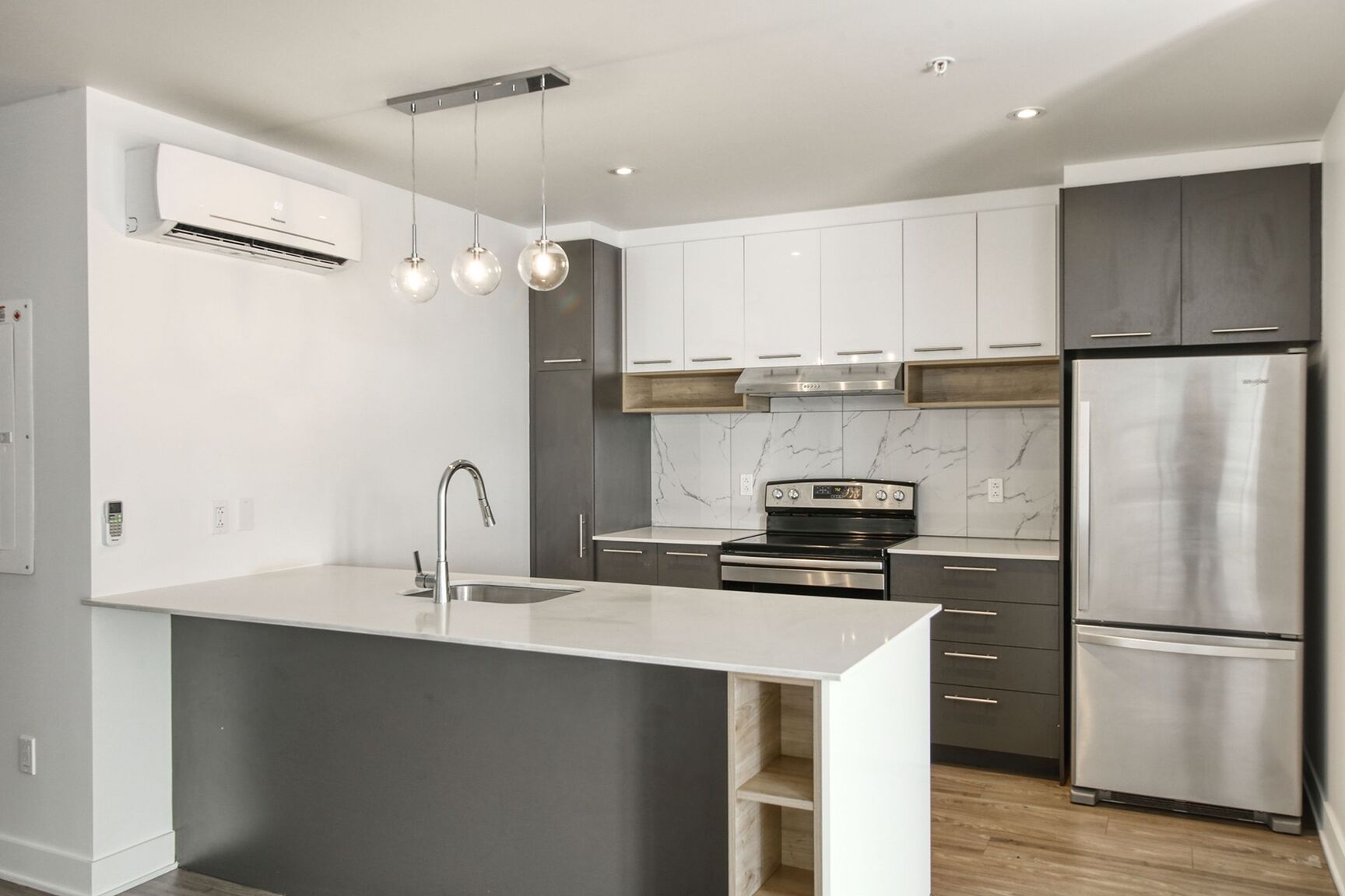 9675 Papineau - Photo 142