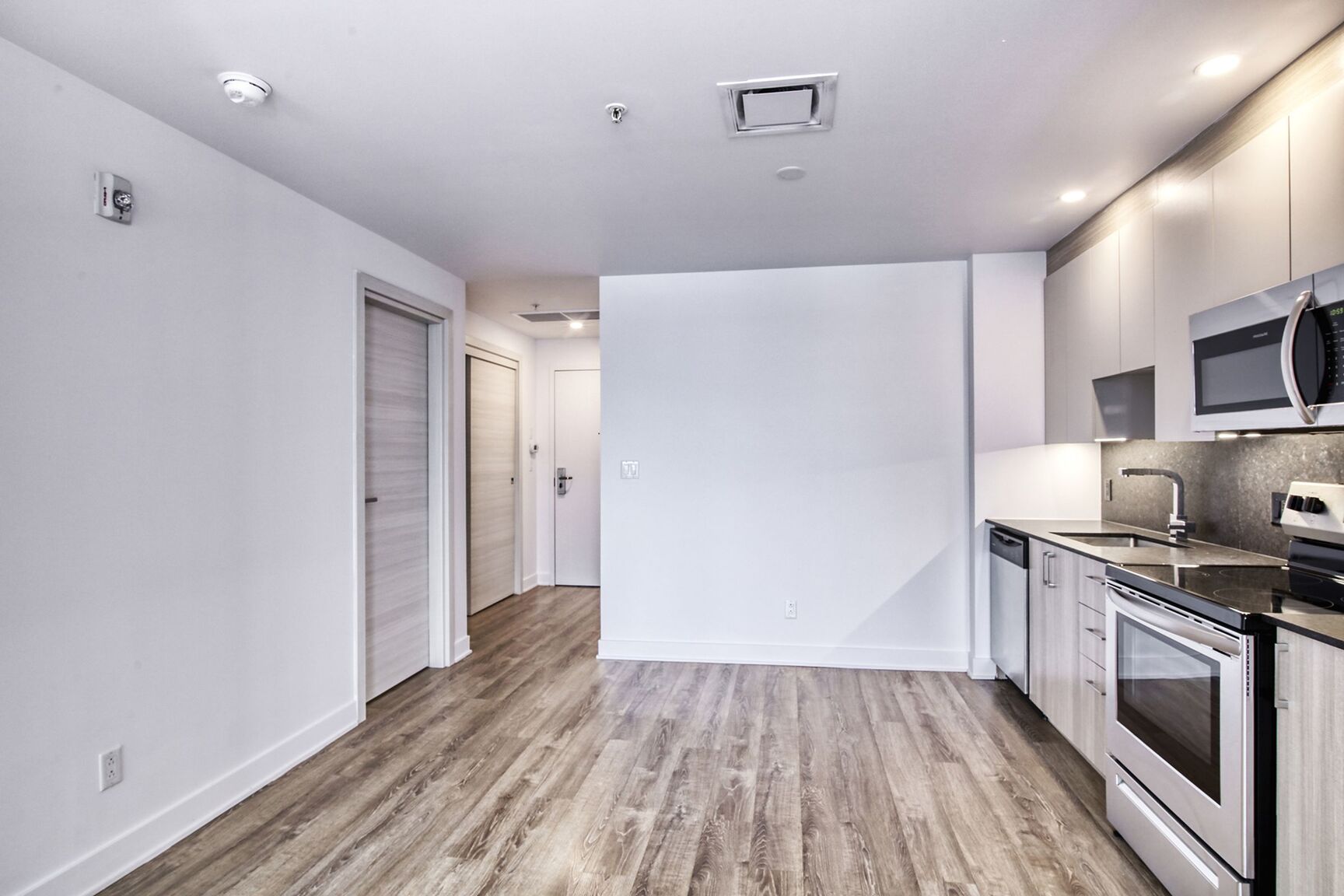 30 Saint Joseph Boulevard Est - Photo 94