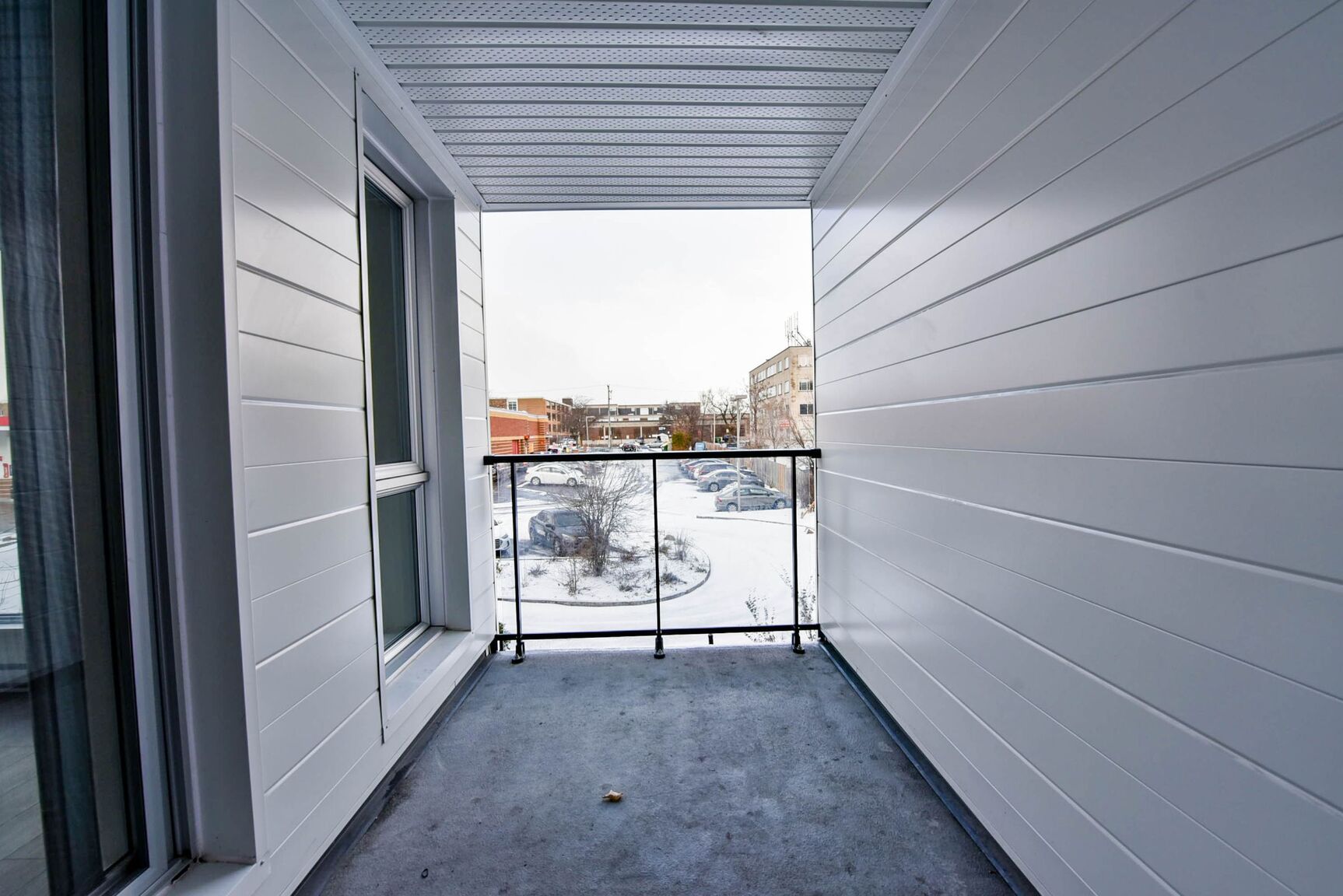 9675 Papineau - Photo 40