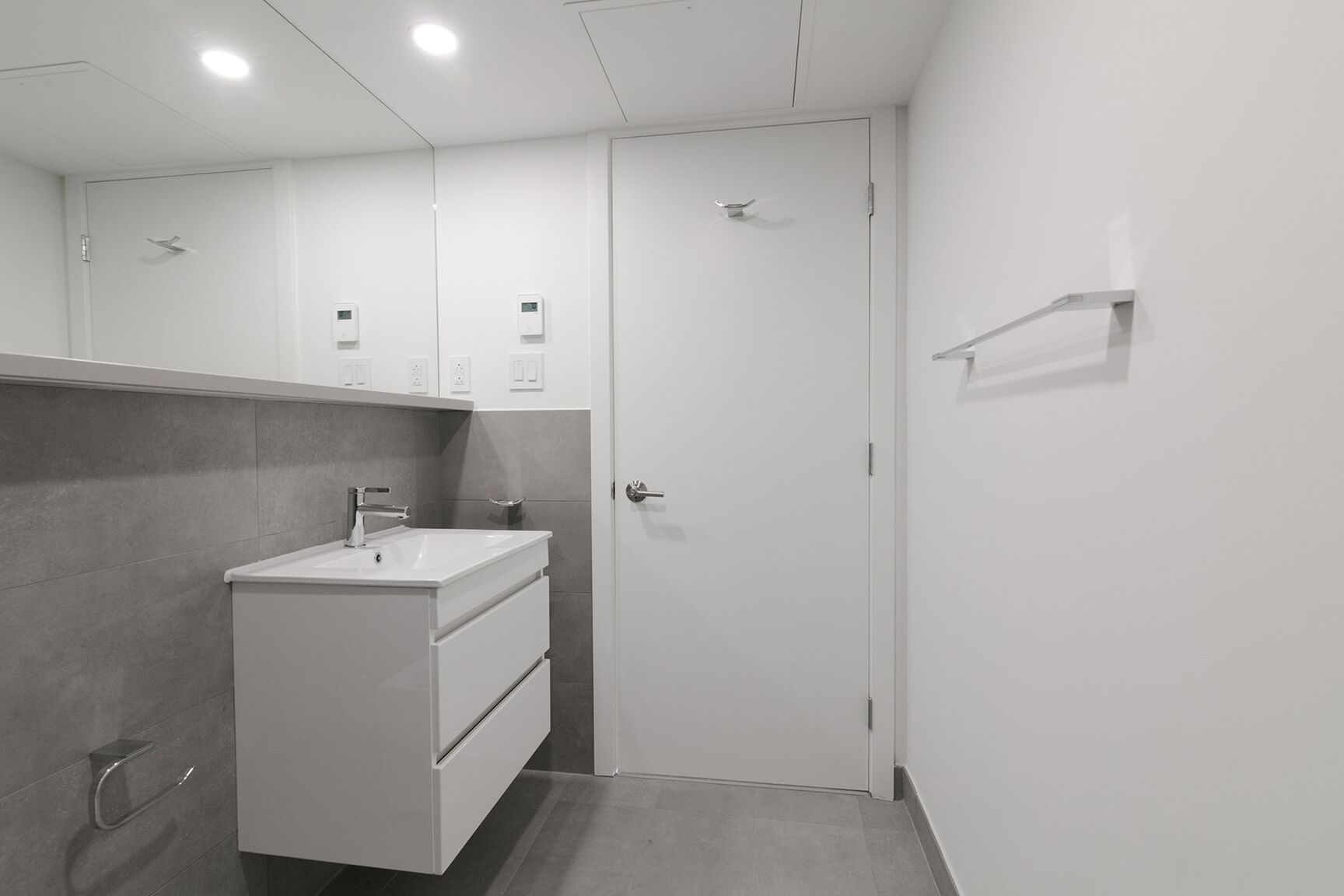 3460 Peel Street - Photo 41