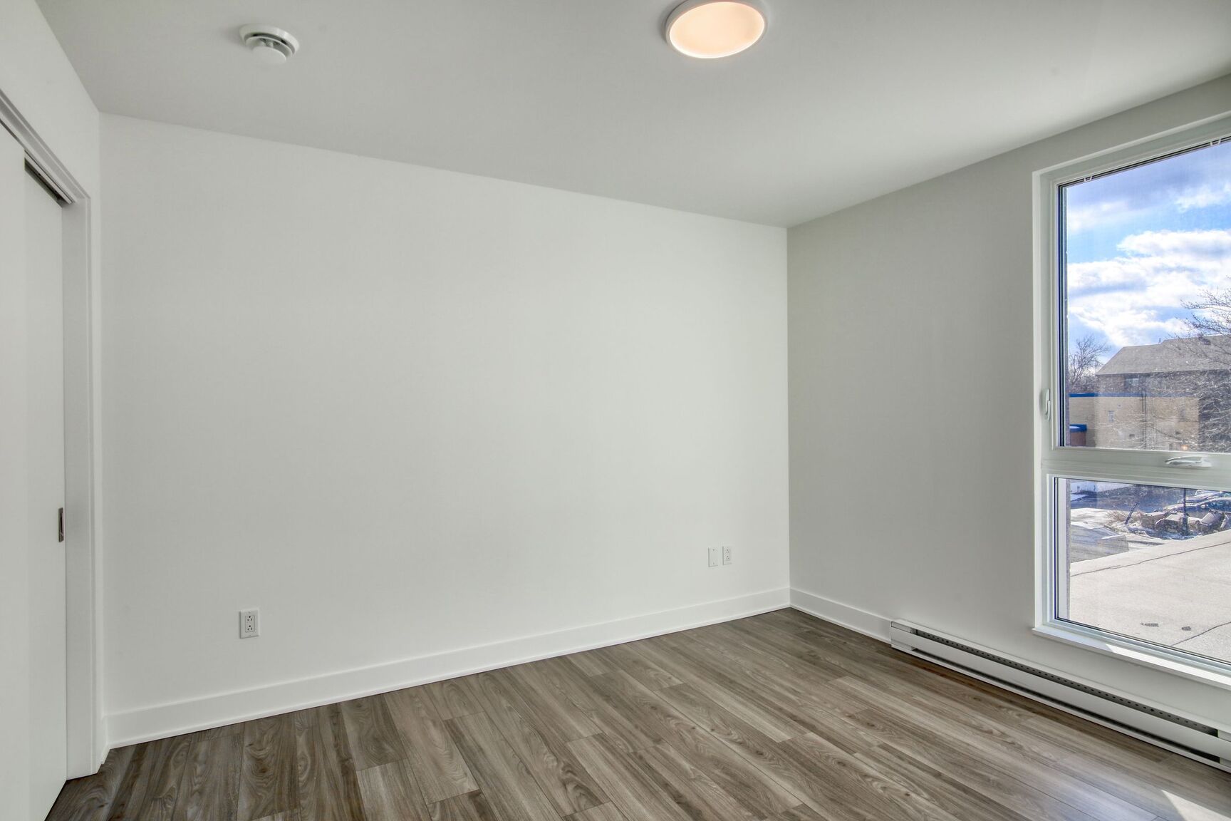 9675 Papineau - Photo 58