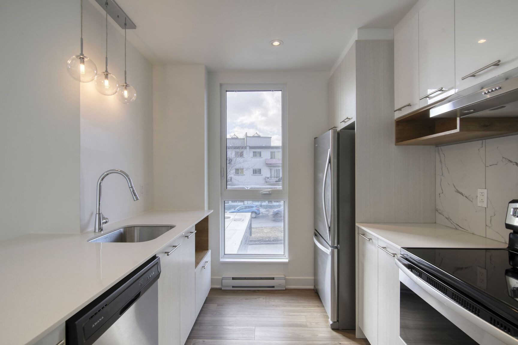 9675 Papineau - Photo 60