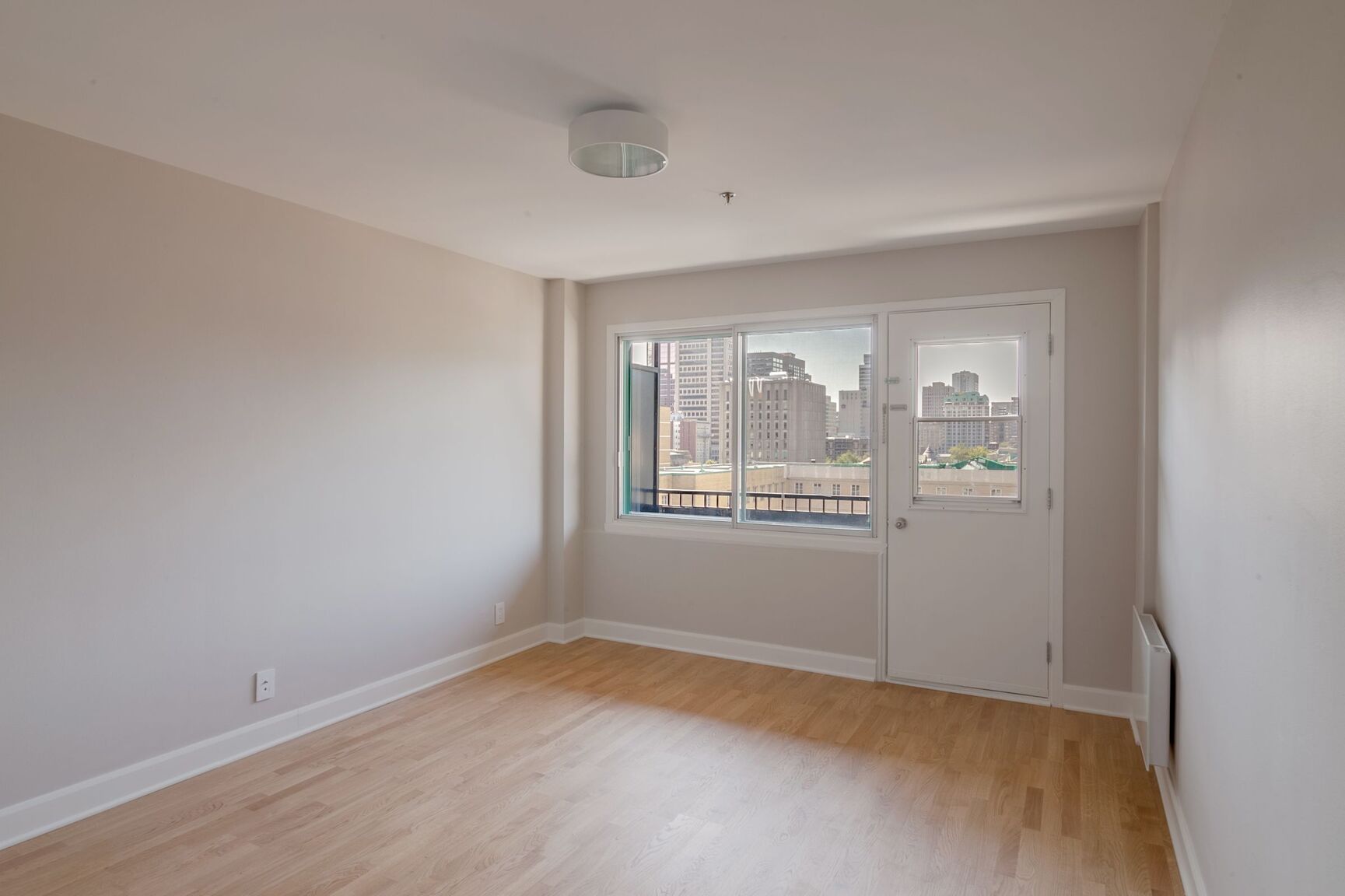 3455 Aylmer - Photo 30