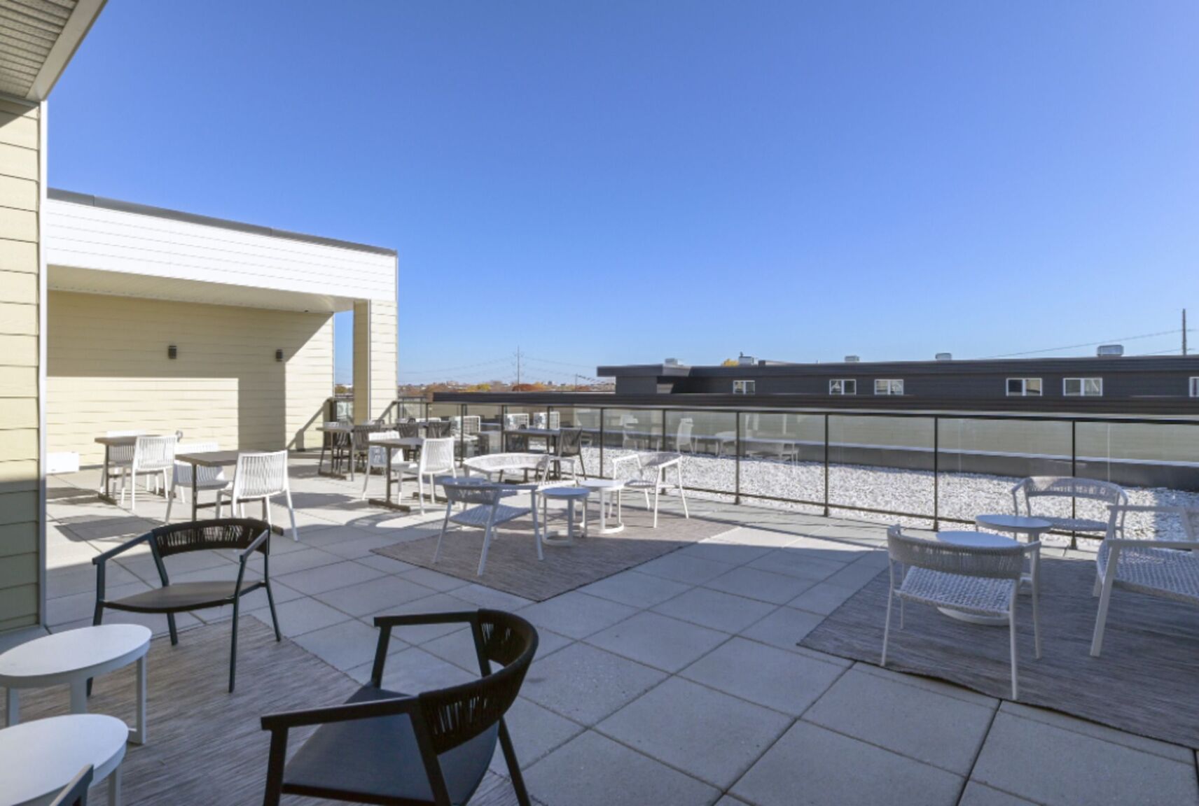 9675 Papineau - Photo 65