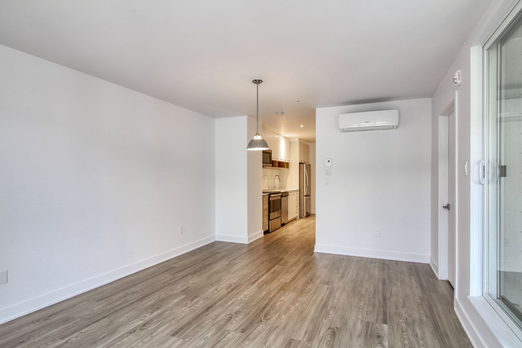 9675 Papineau - Photo 73