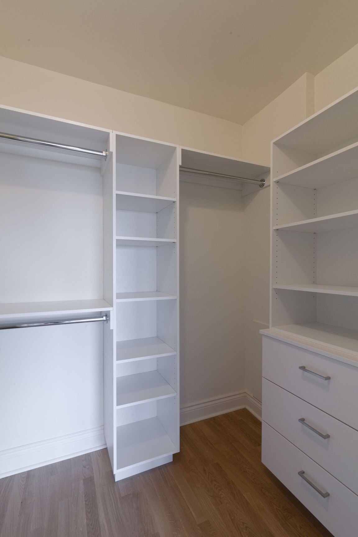 4555 Bonavista Avenue - Photo 59