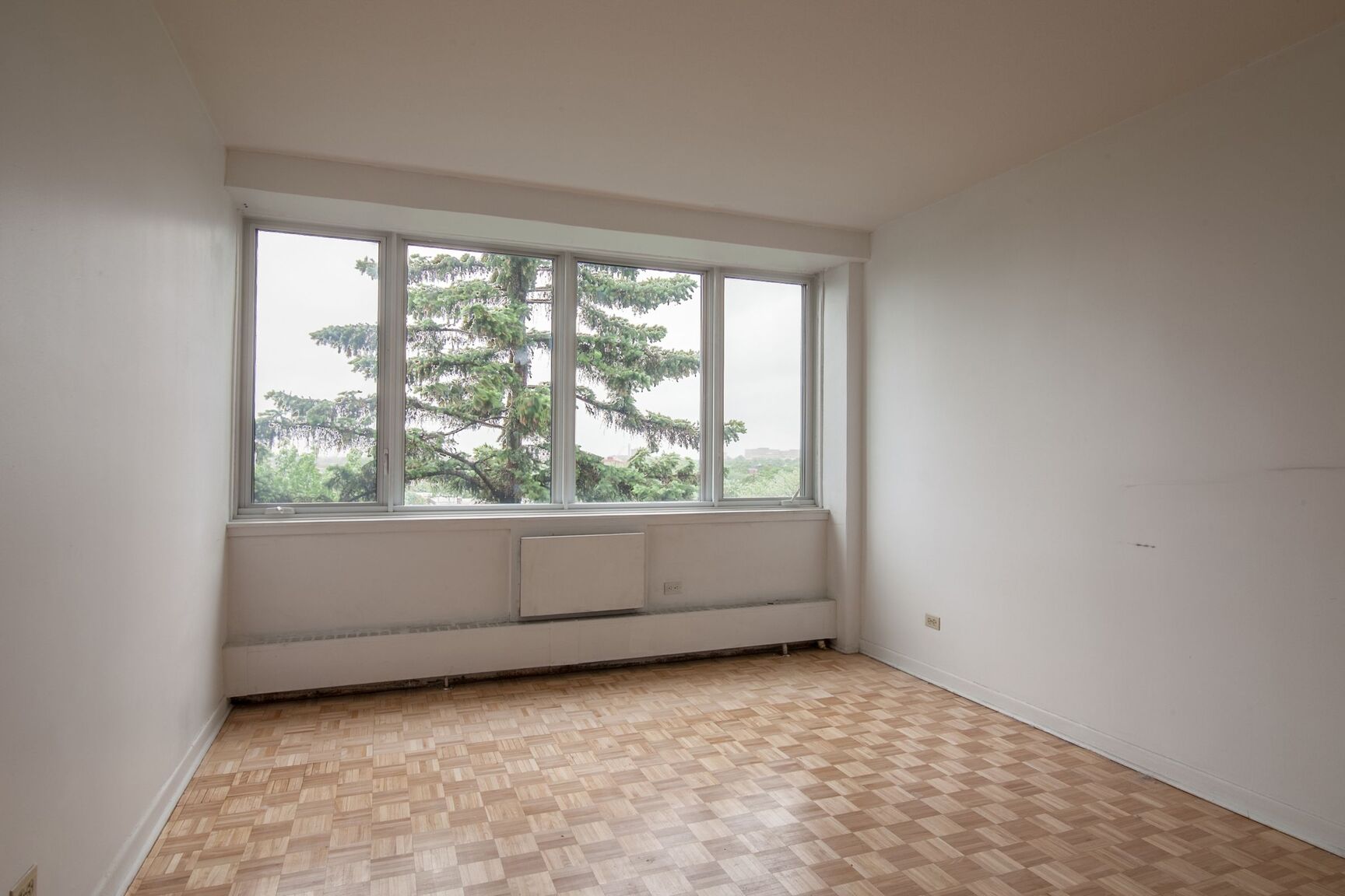 900 Rockland Avenue - Photo 22